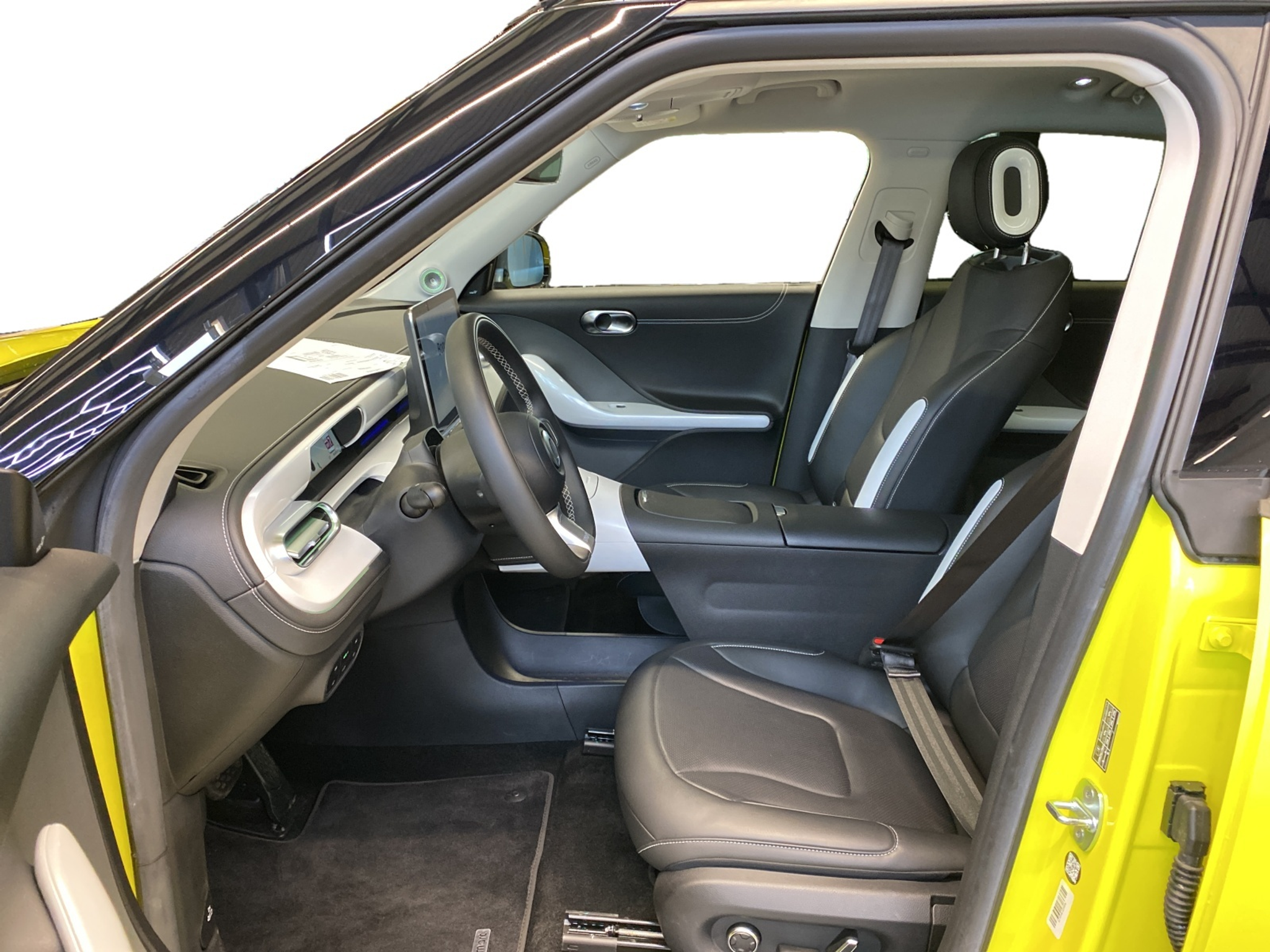 listing desktop thumbnail image 6