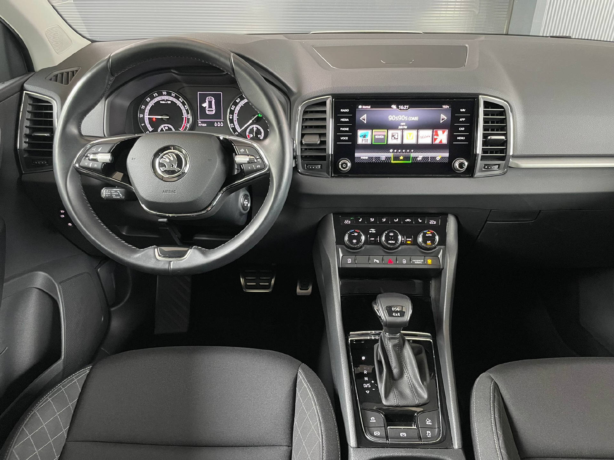 listing desktop thumbnail image 5