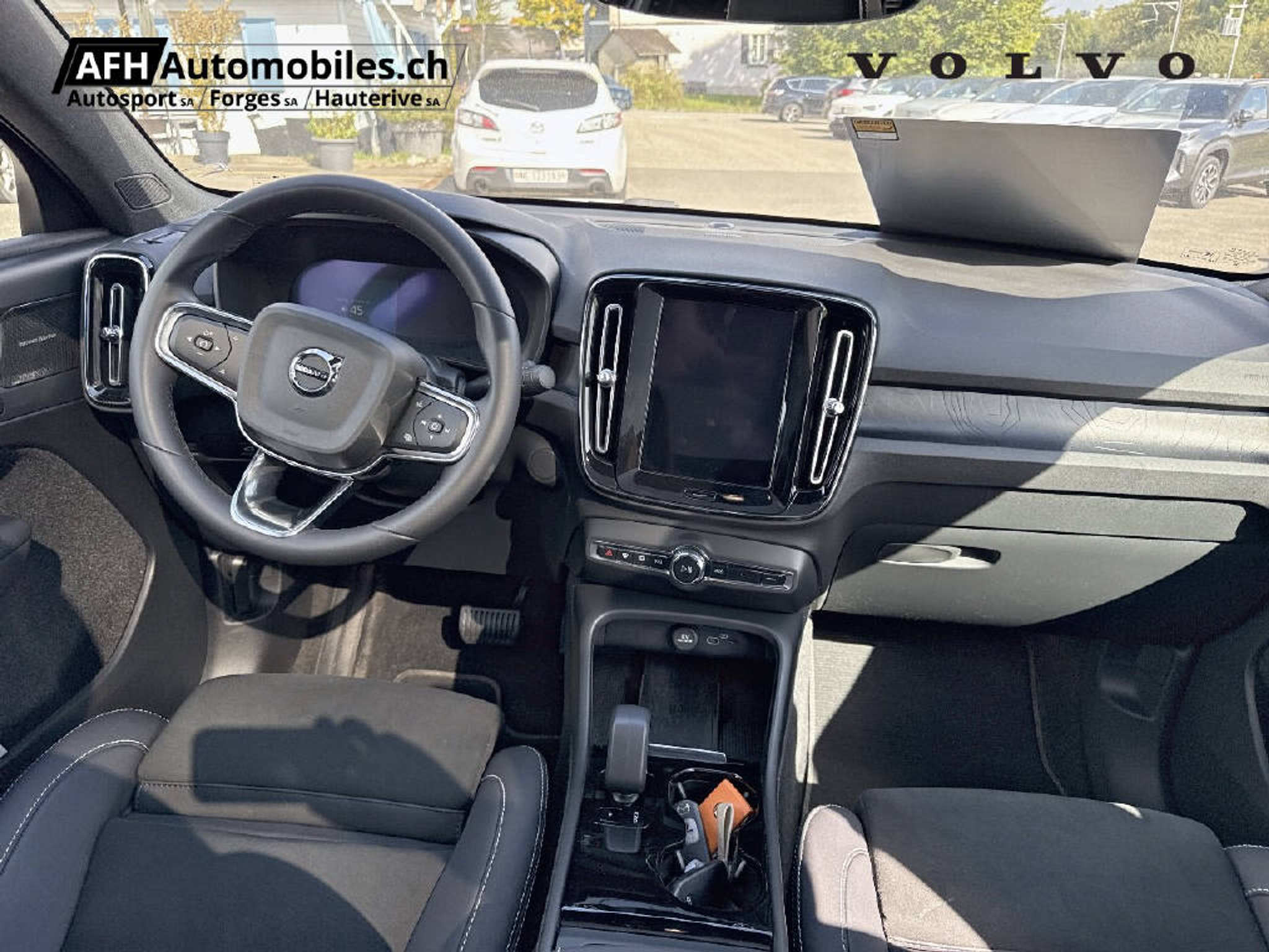 listing desktop thumbnail image 17