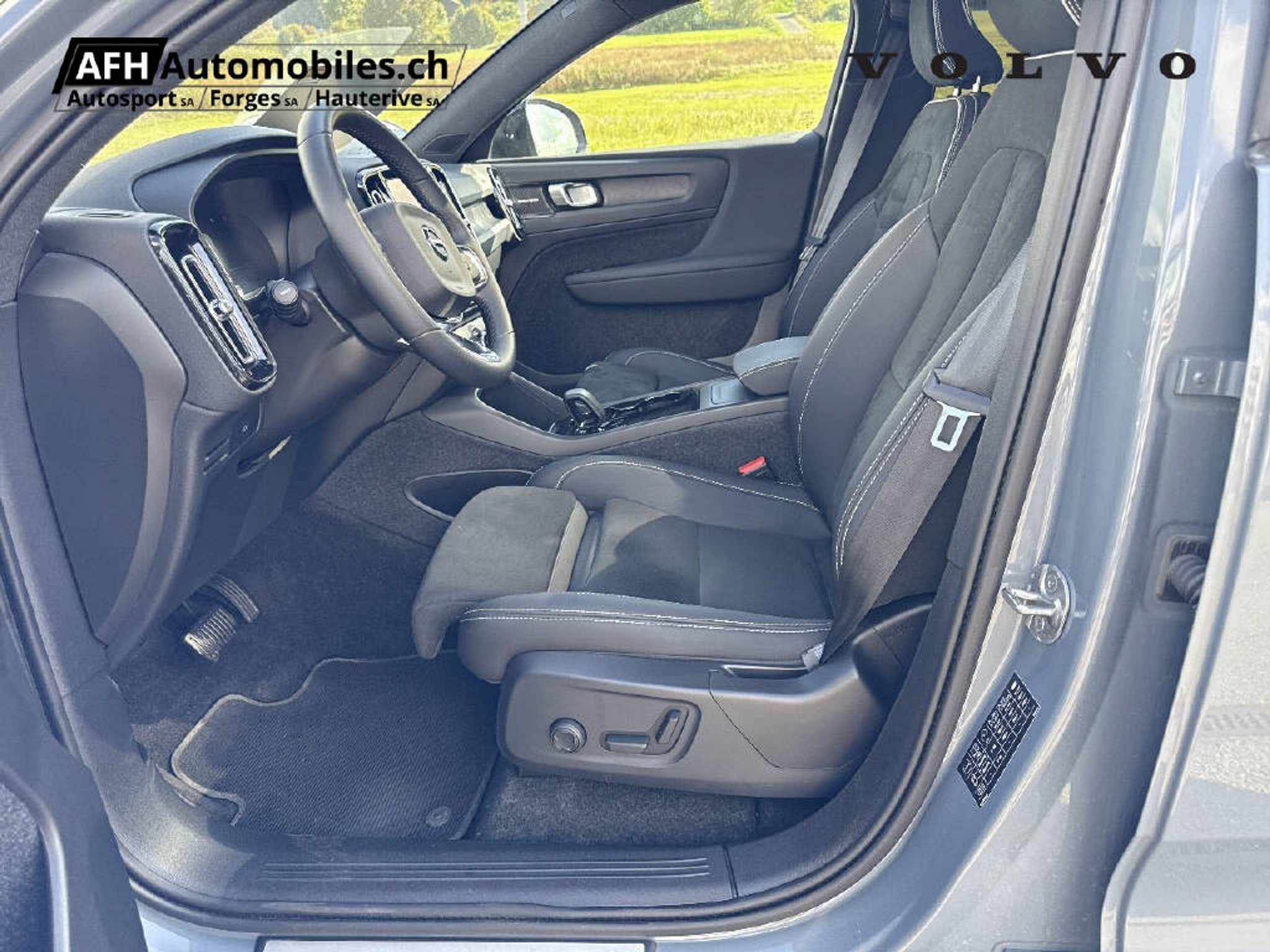 listing desktop thumbnail image 13