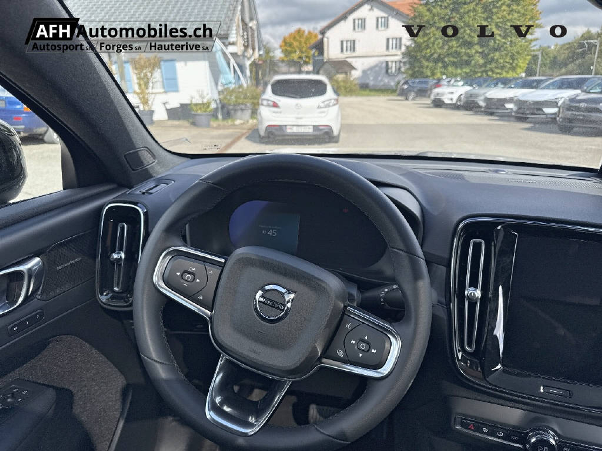 listing desktop thumbnail image 11