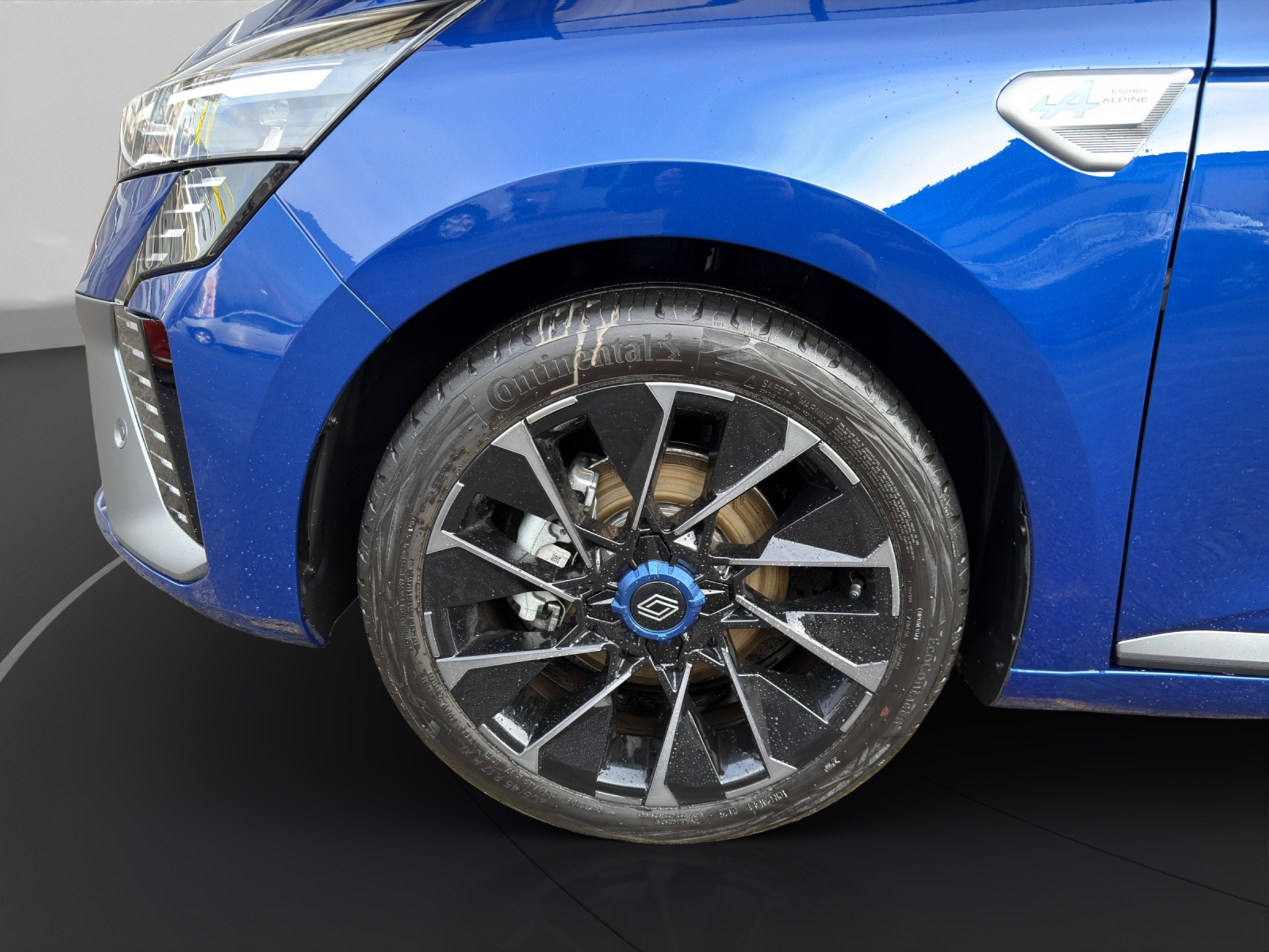 listing desktop thumbnail image 10