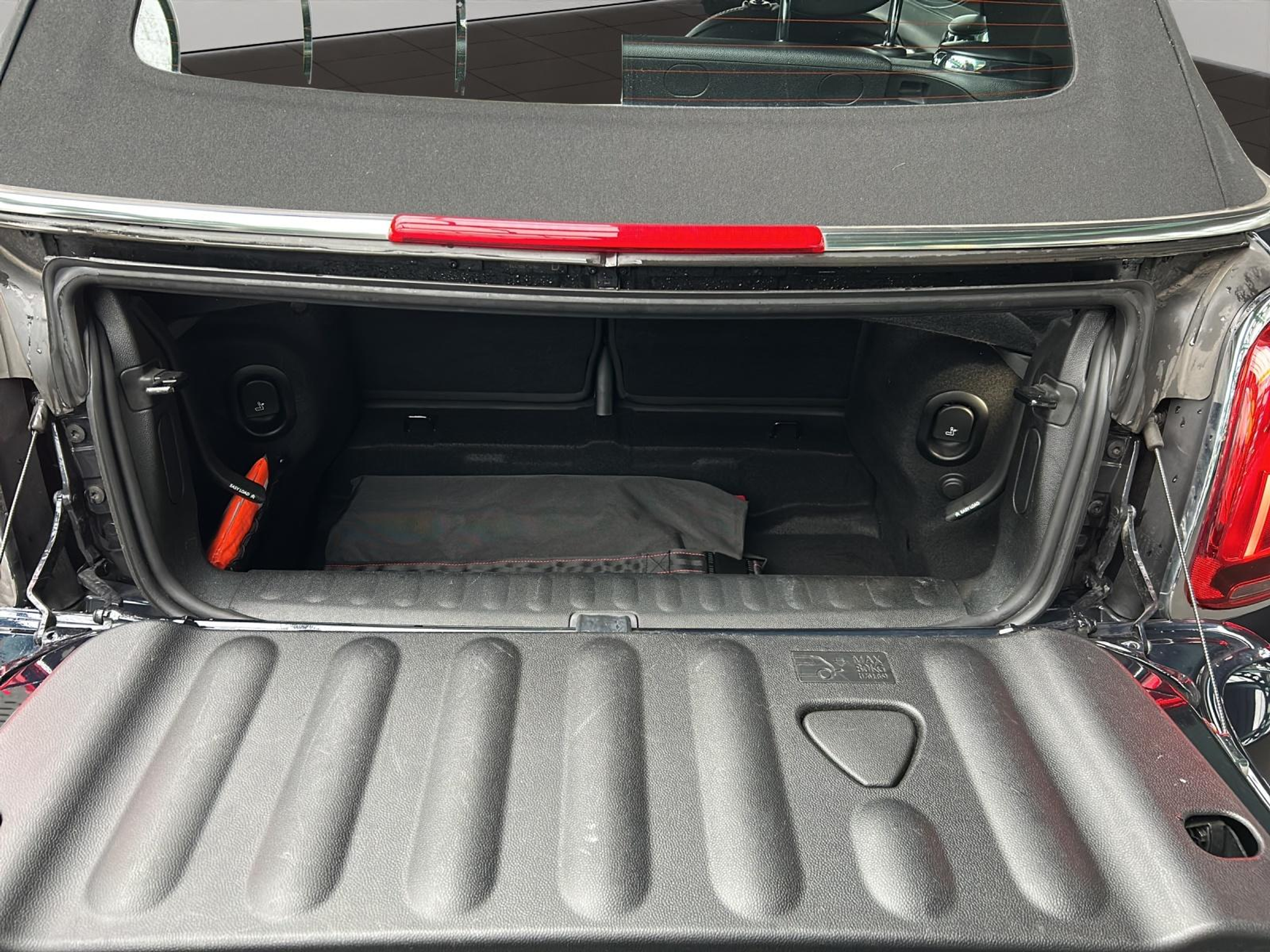 listing desktop thumbnail image 20