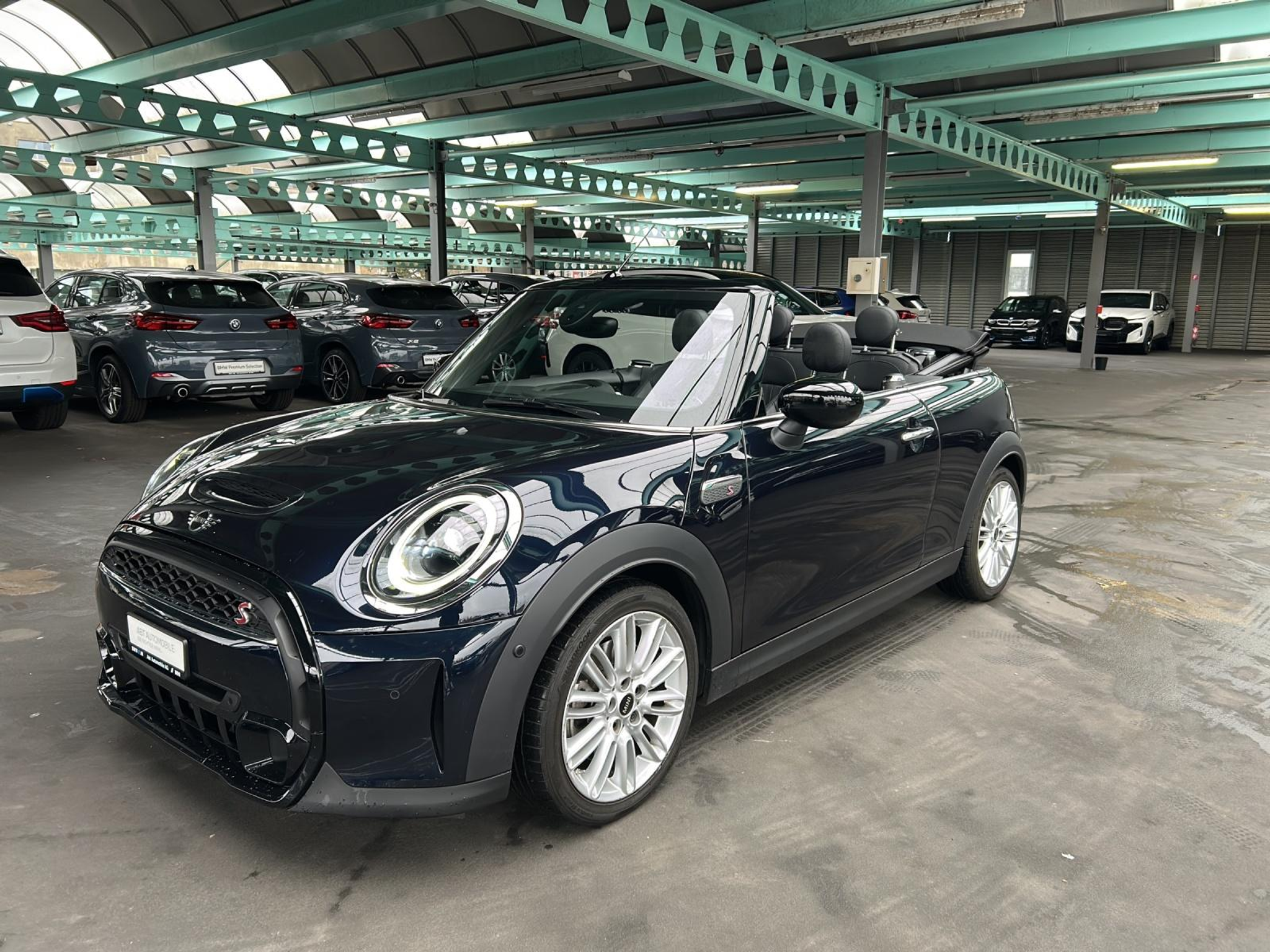 listing desktop thumbnail image 15