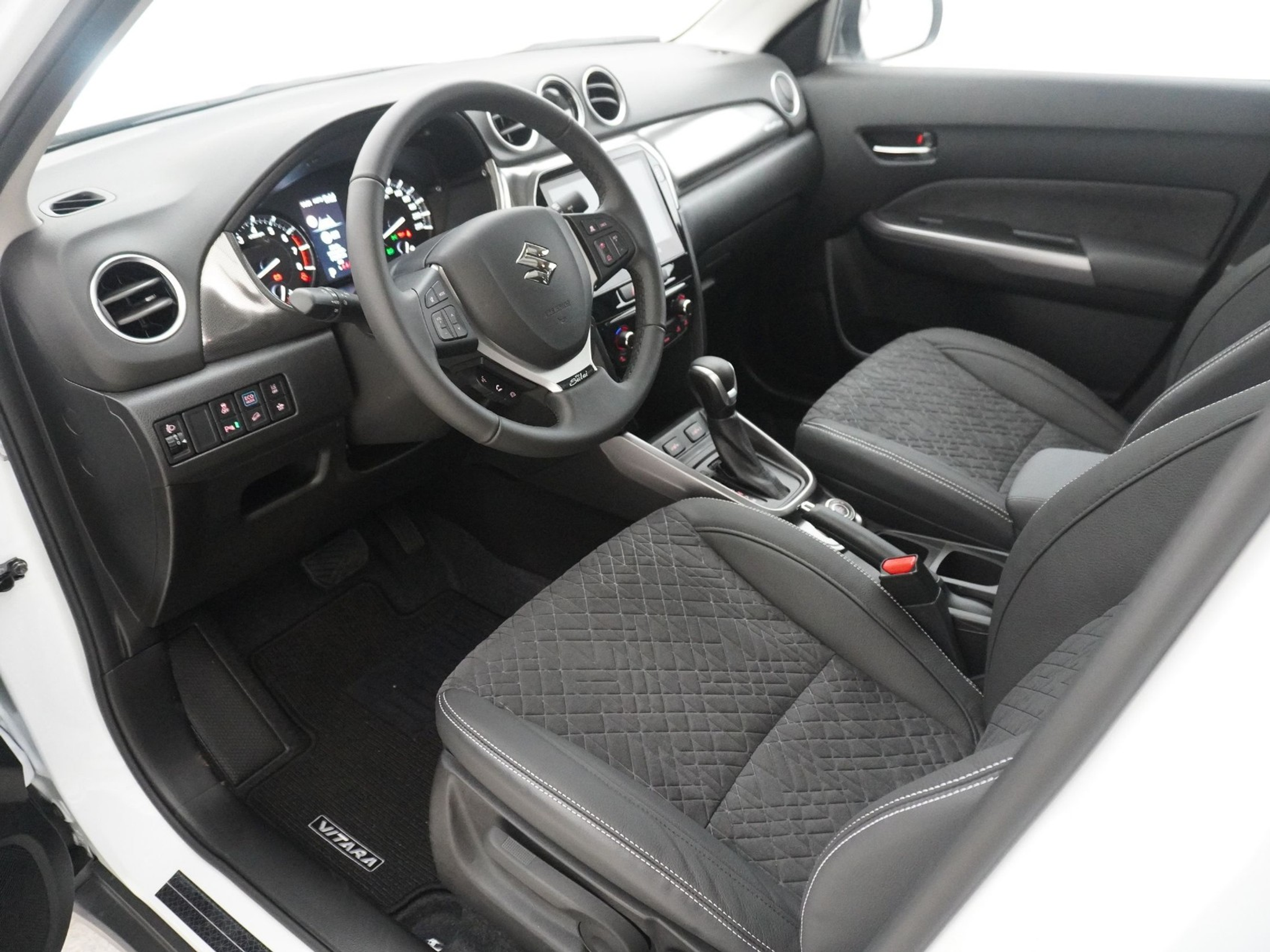 listing desktop thumbnail image 7