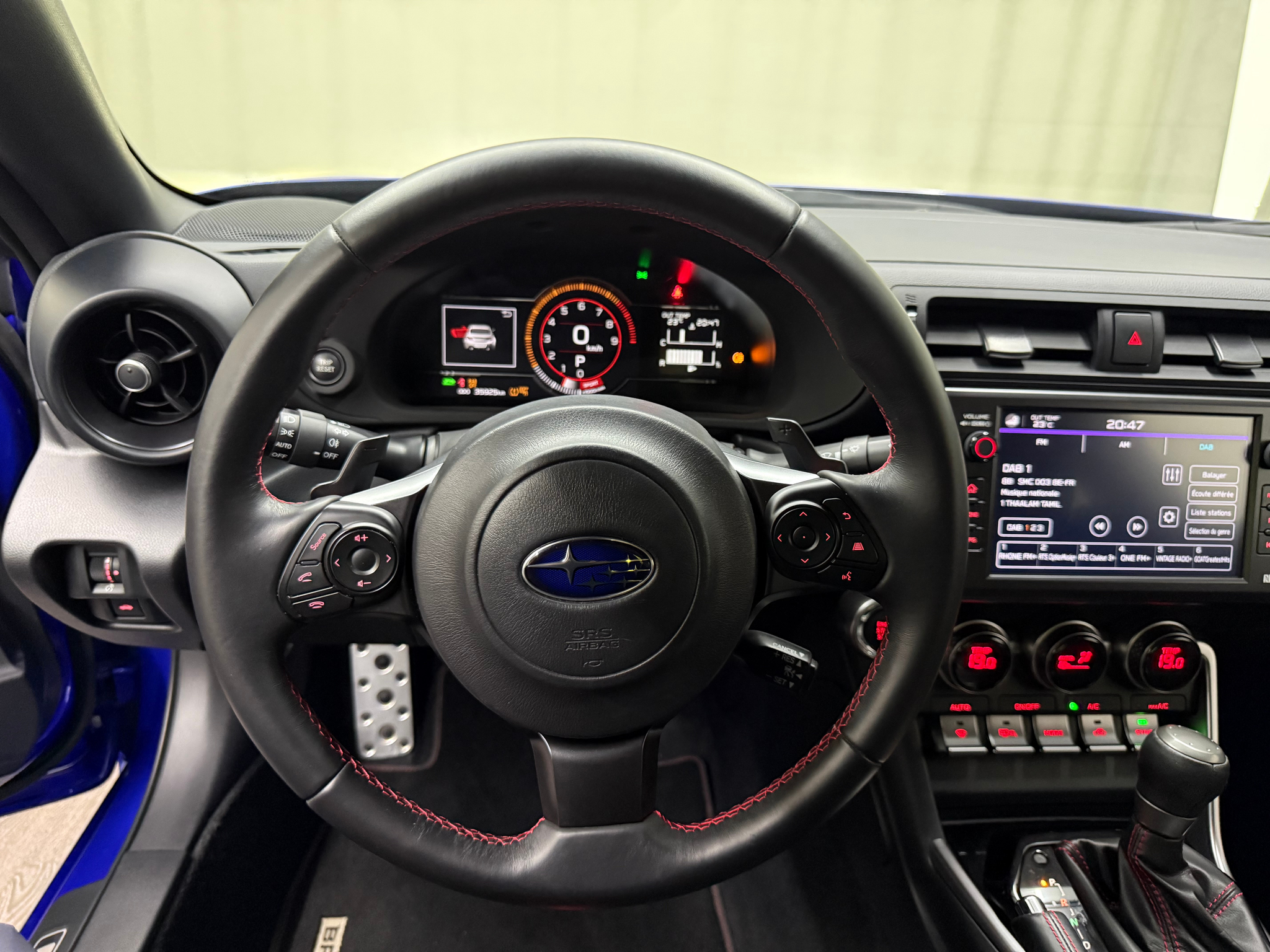 listing desktop thumbnail image 9