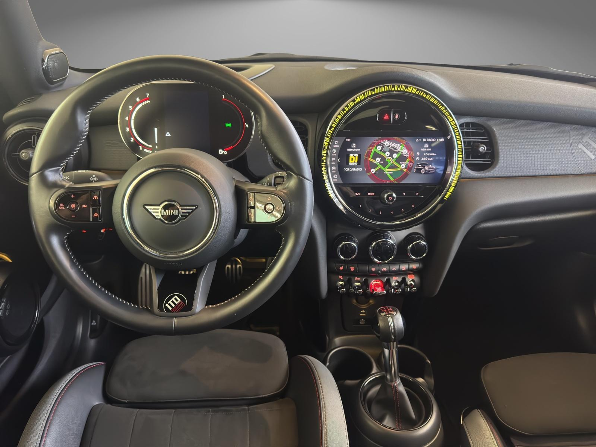 listing desktop thumbnail image 8