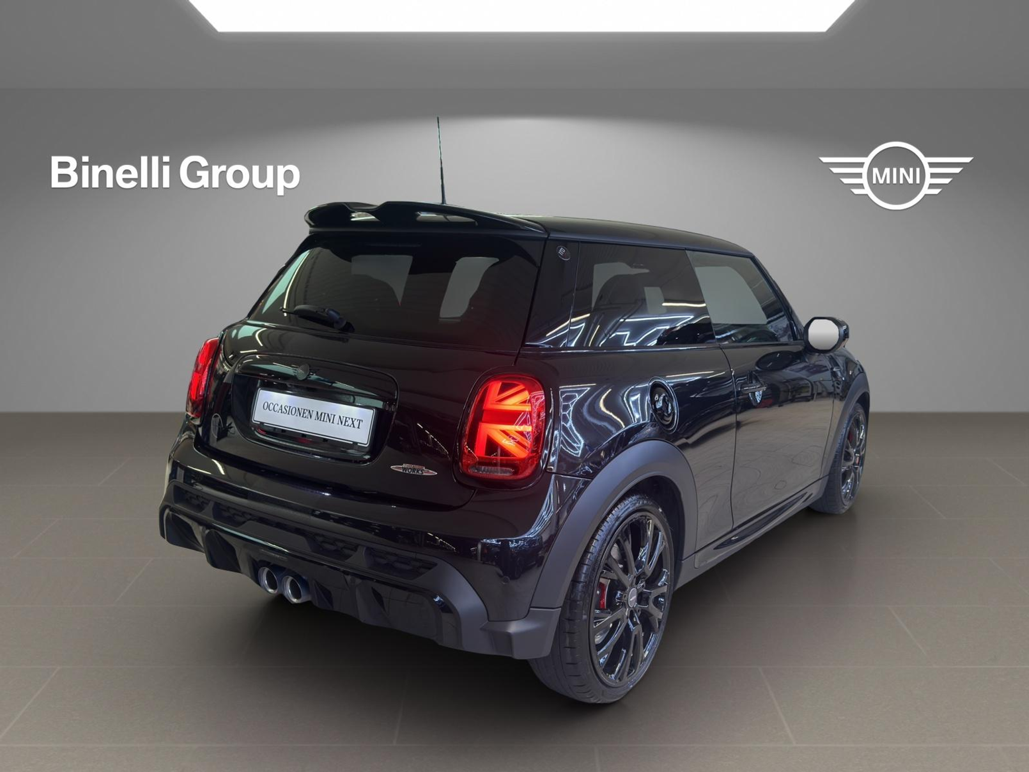 listing desktop thumbnail image 4