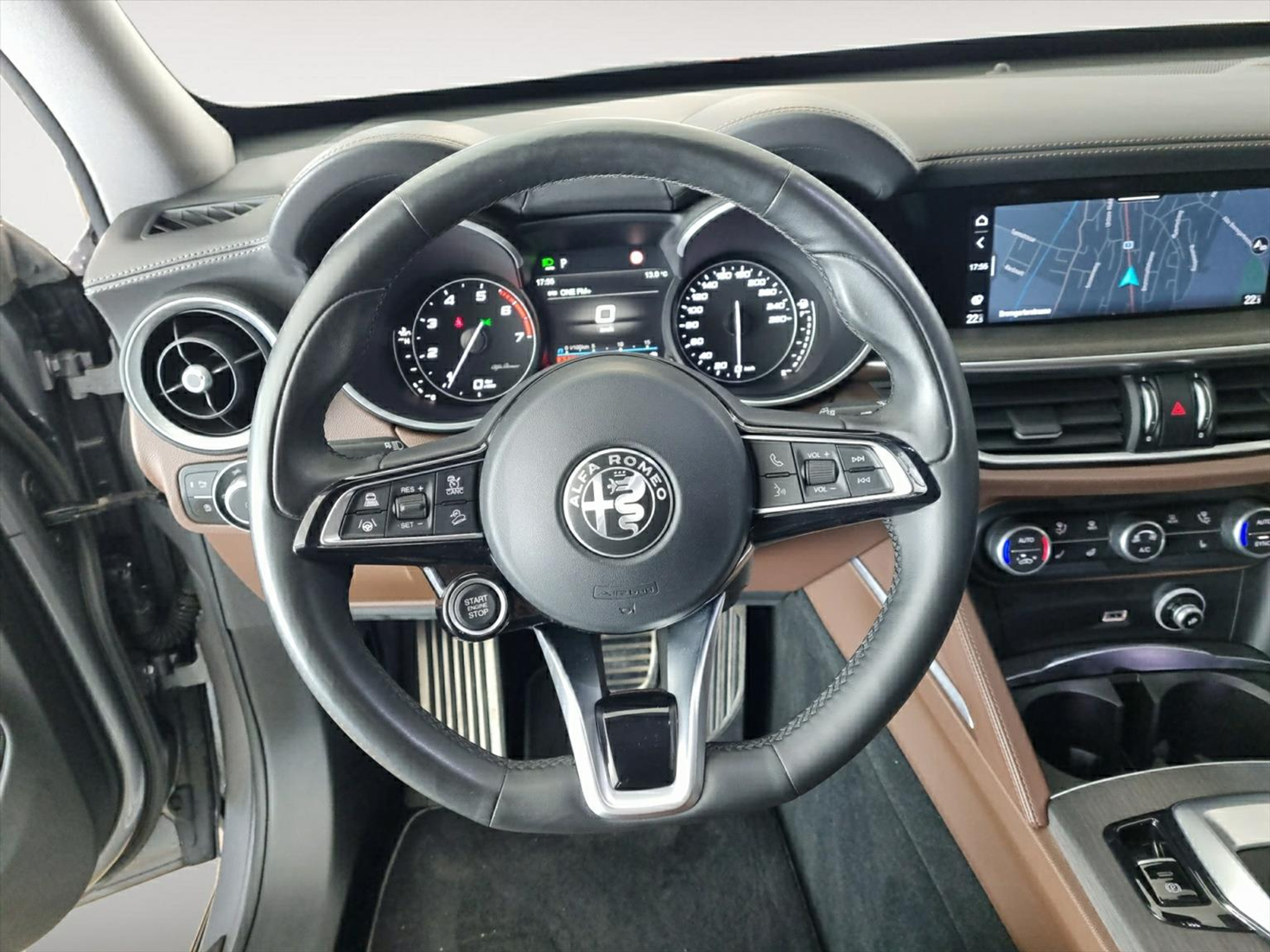 listing desktop thumbnail image 6