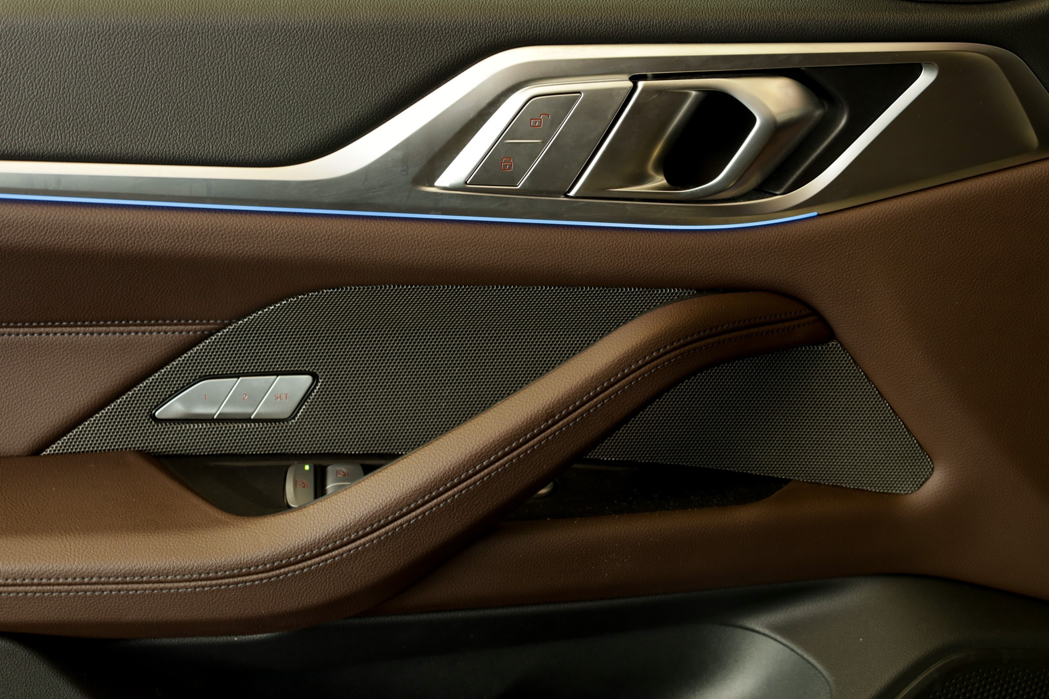 listing desktop thumbnail image 15