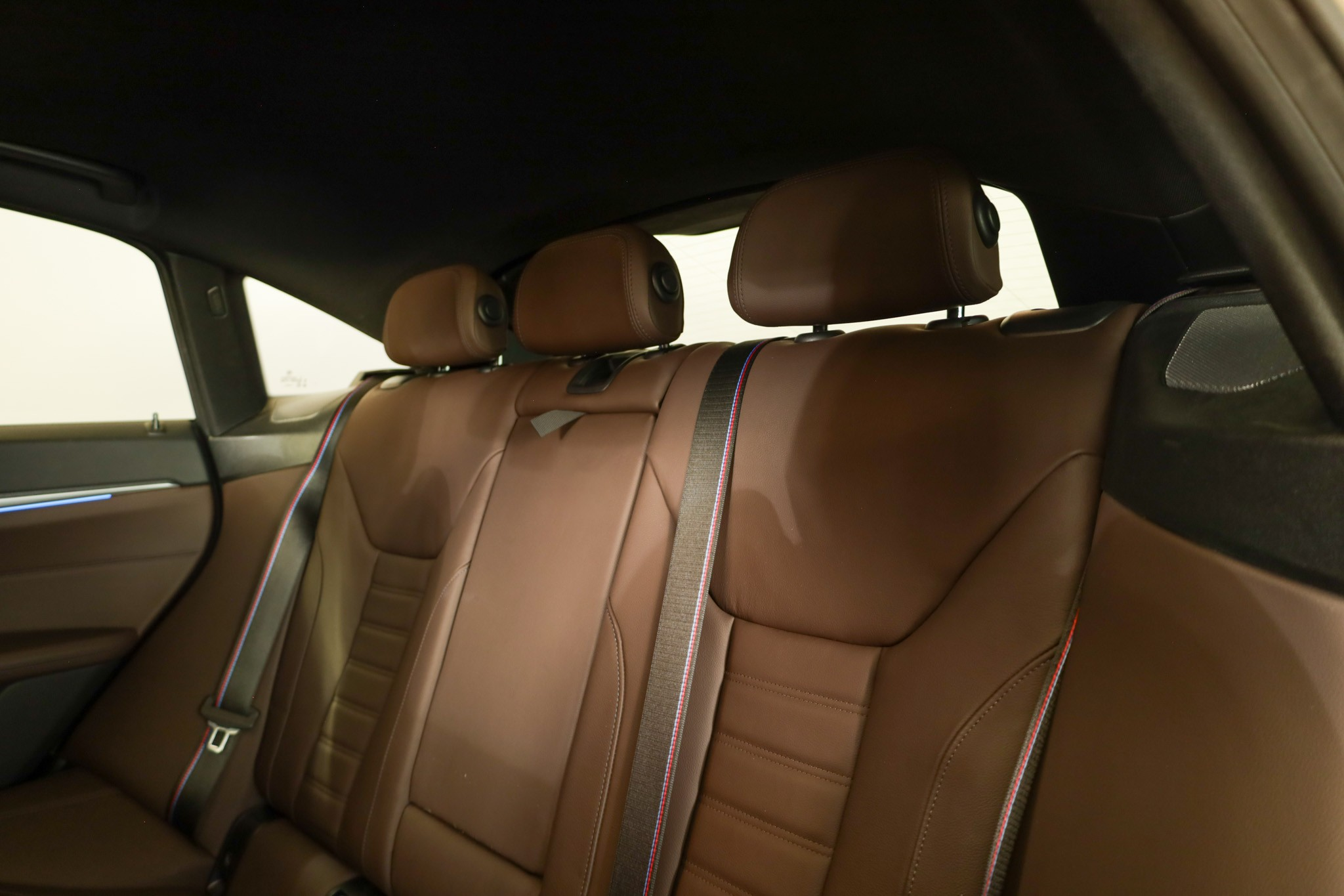 listing desktop thumbnail image 13