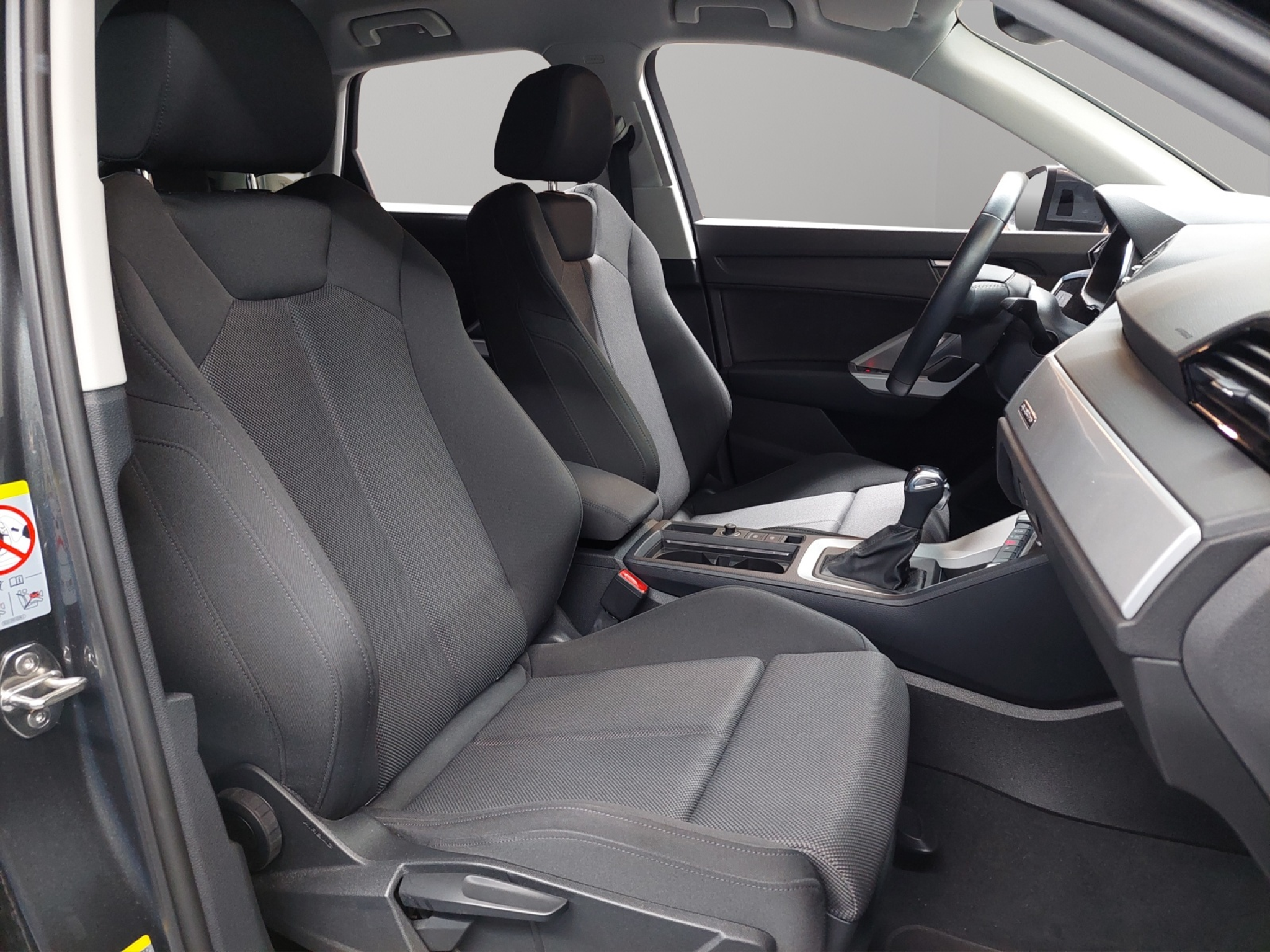 listing desktop thumbnail image 8