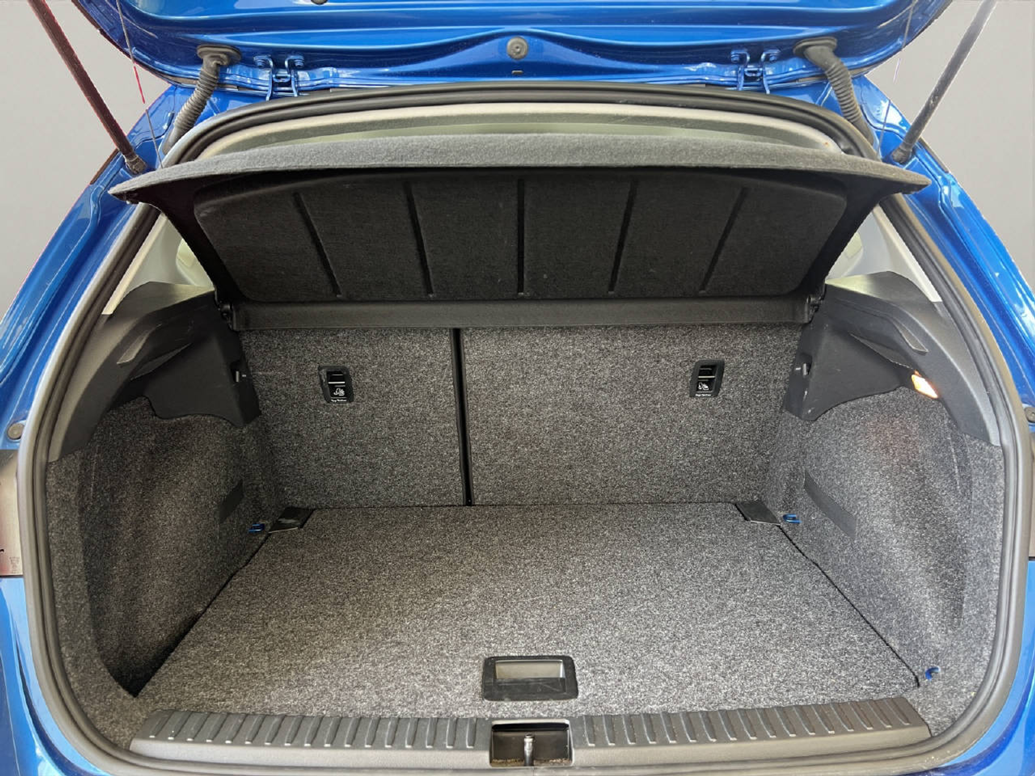 listing desktop thumbnail image 20