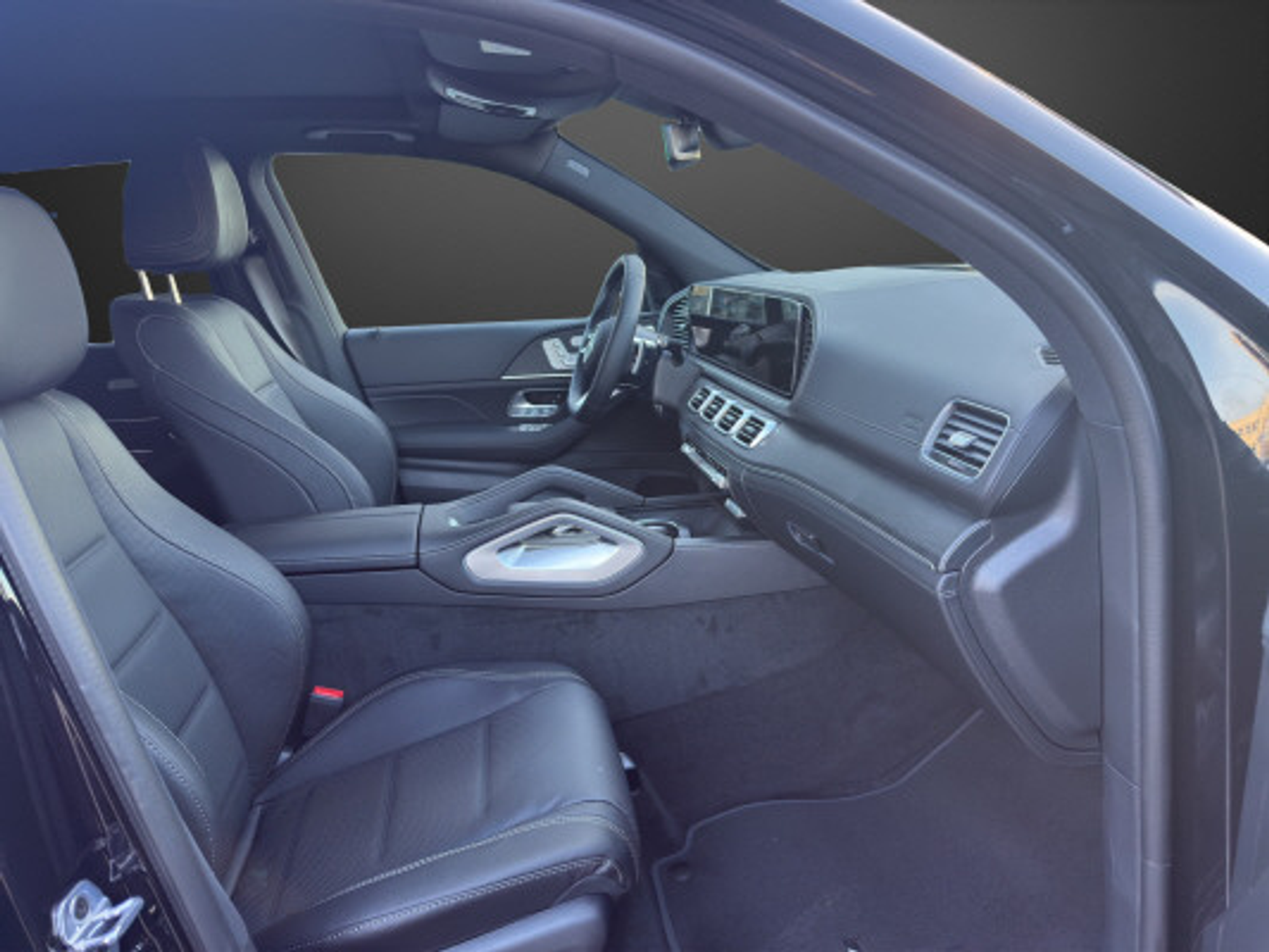 listing desktop thumbnail image 6