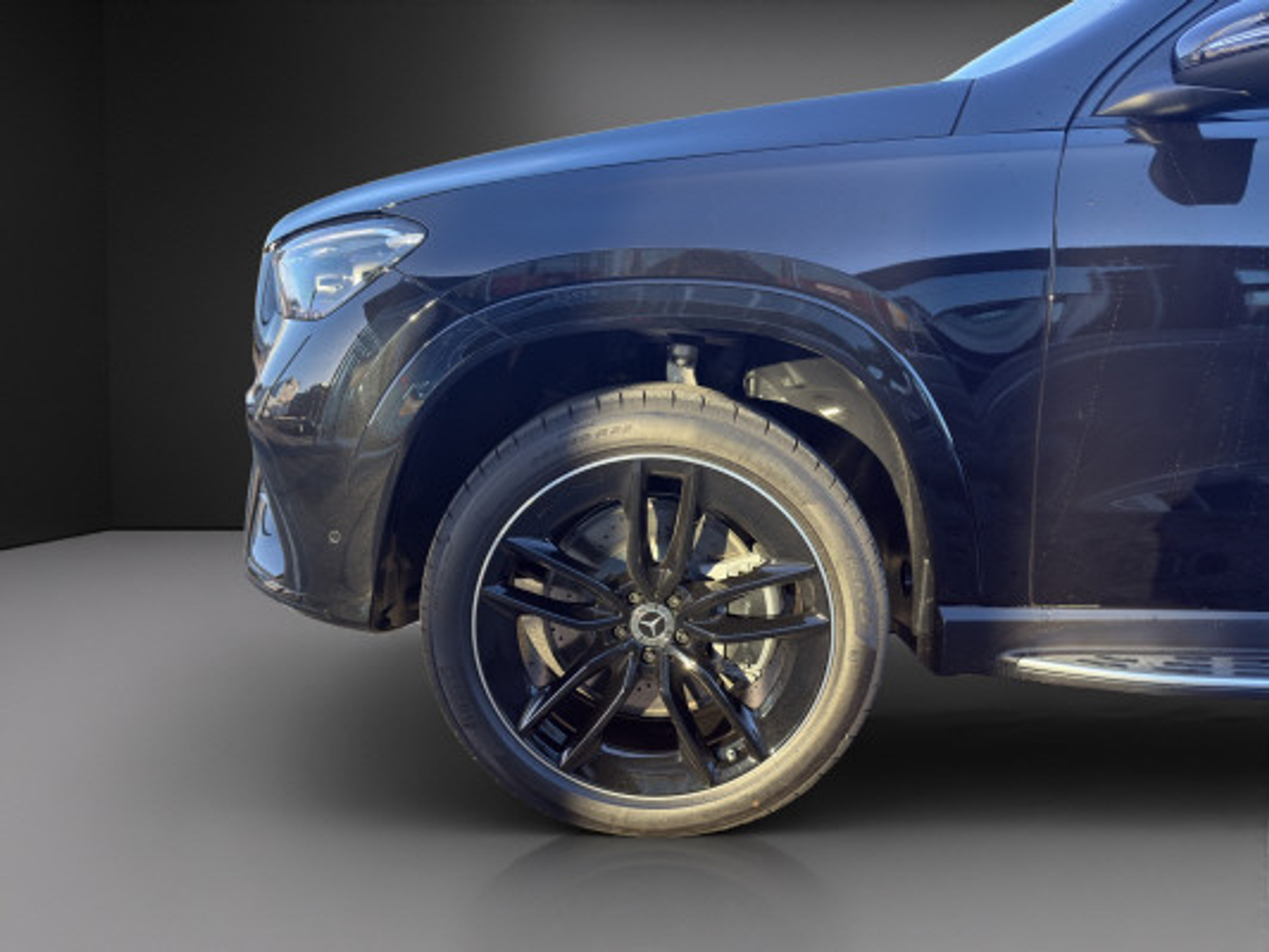 listing desktop thumbnail image 2