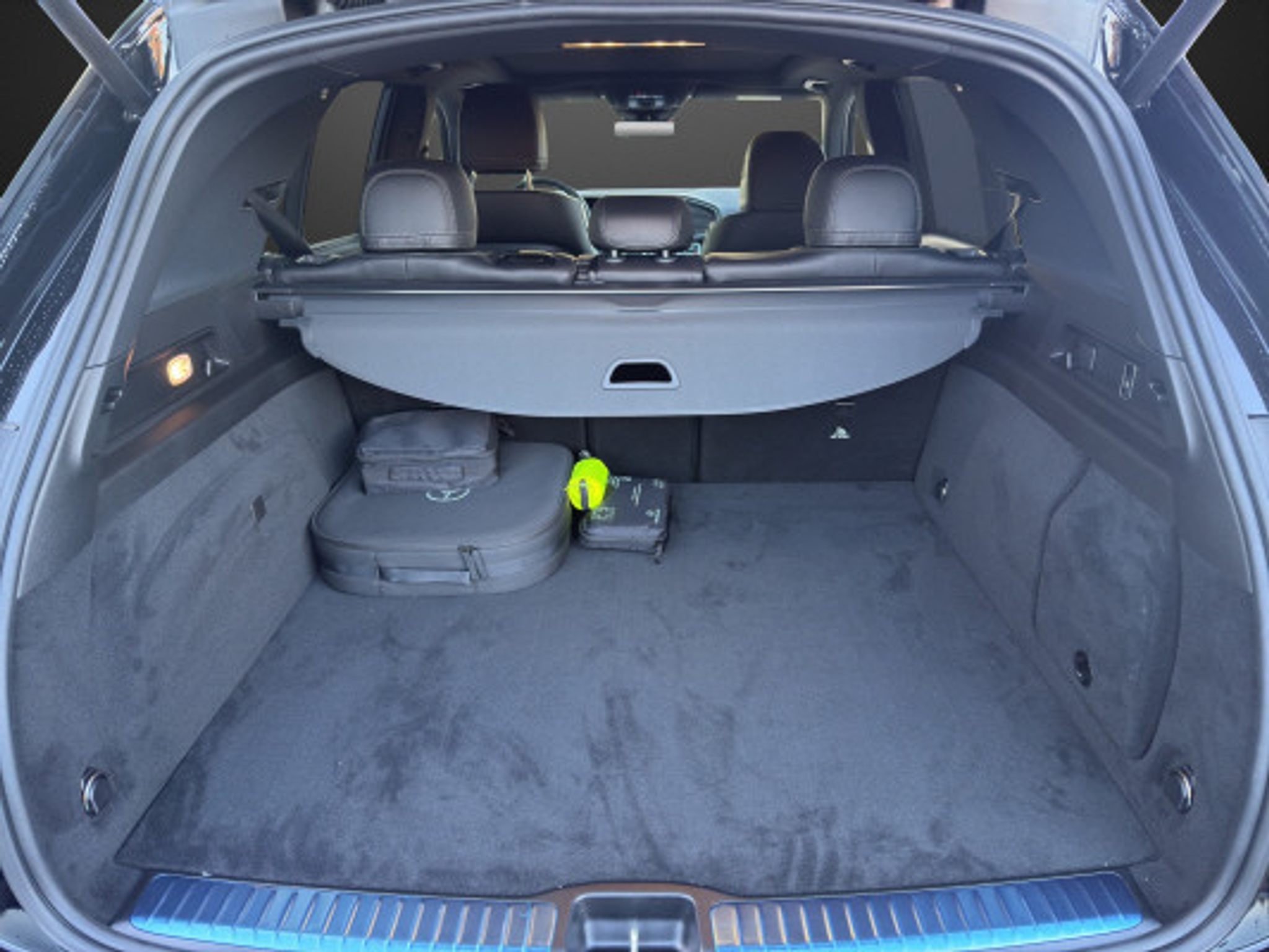 listing desktop thumbnail image 9