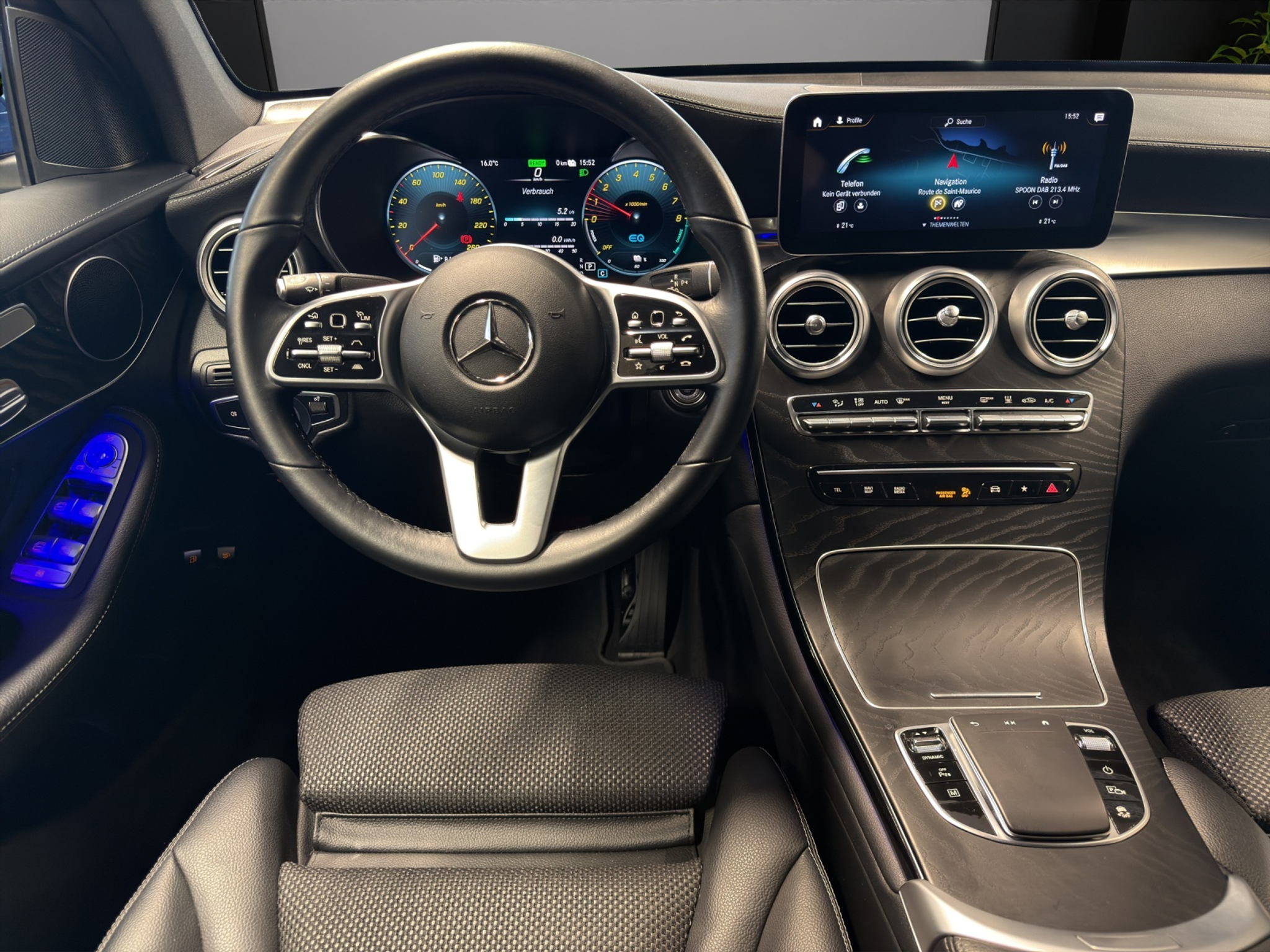 listing desktop thumbnail image 6