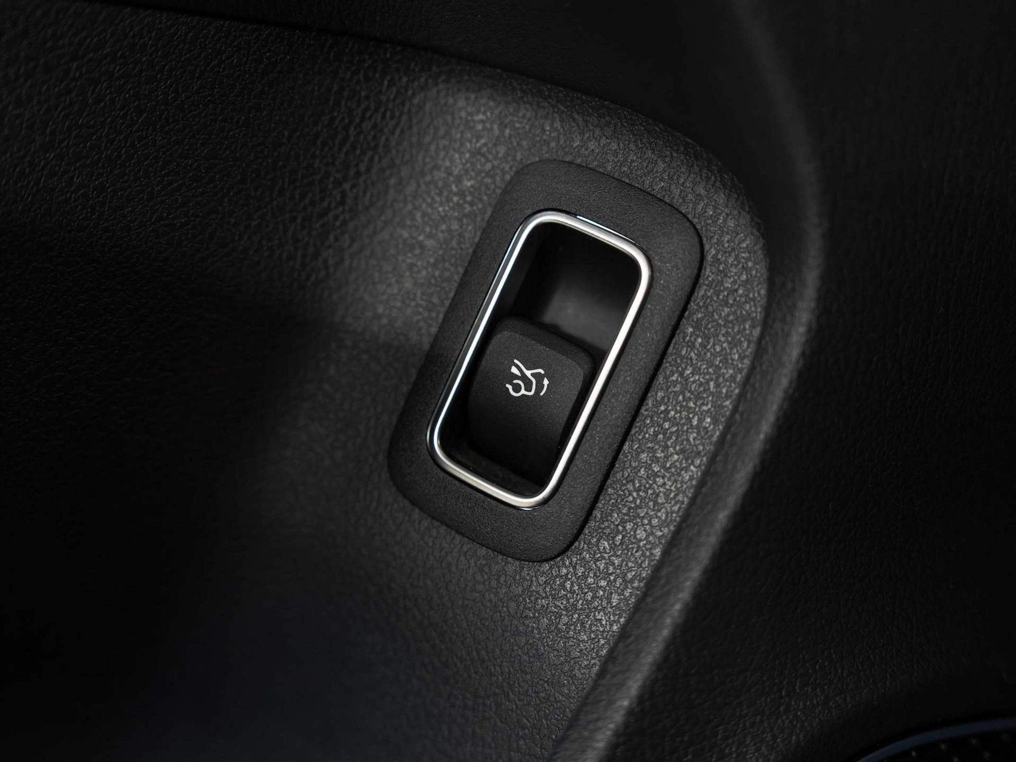 listing desktop thumbnail image 59