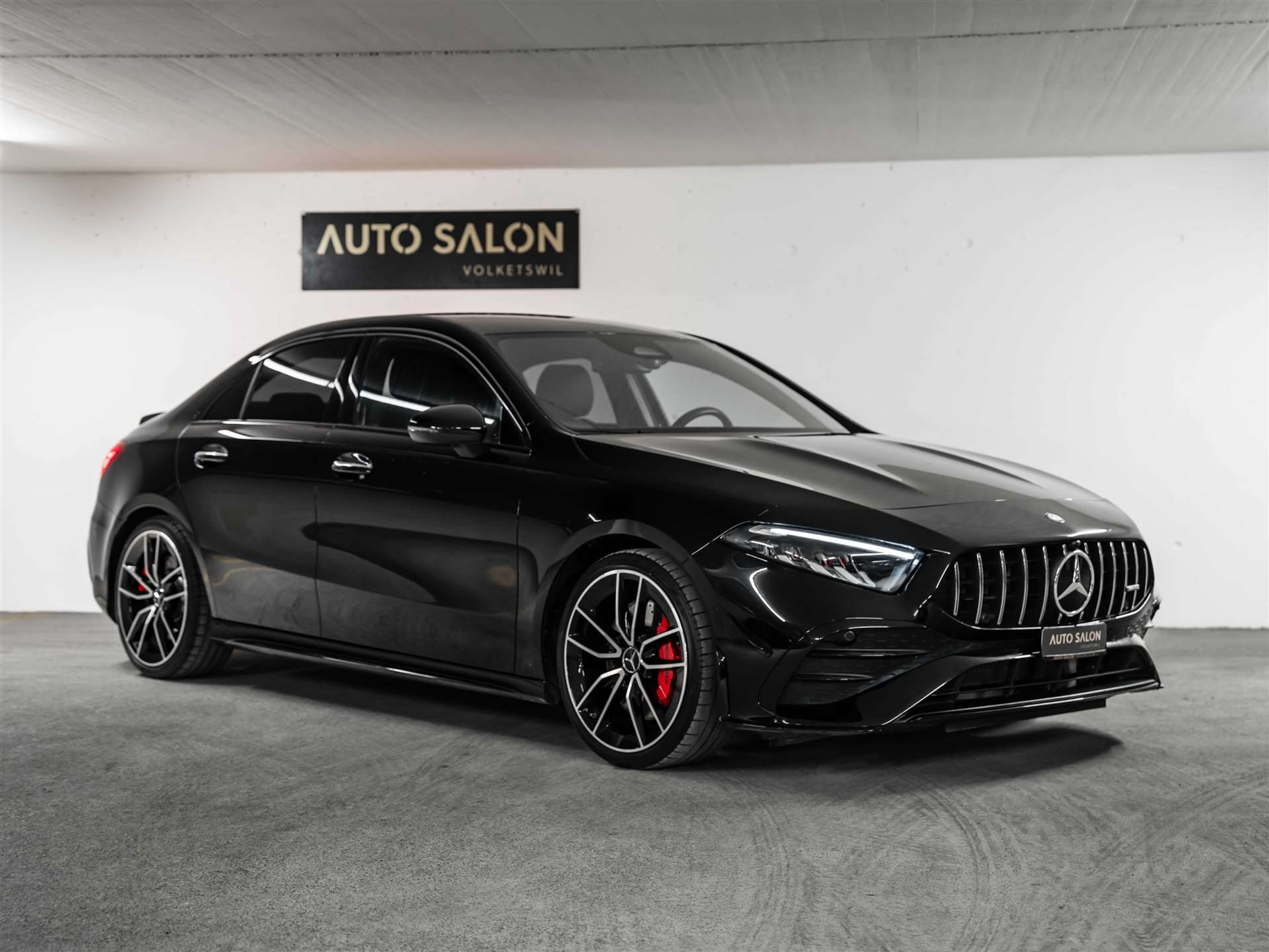 listing desktop thumbnail image 5