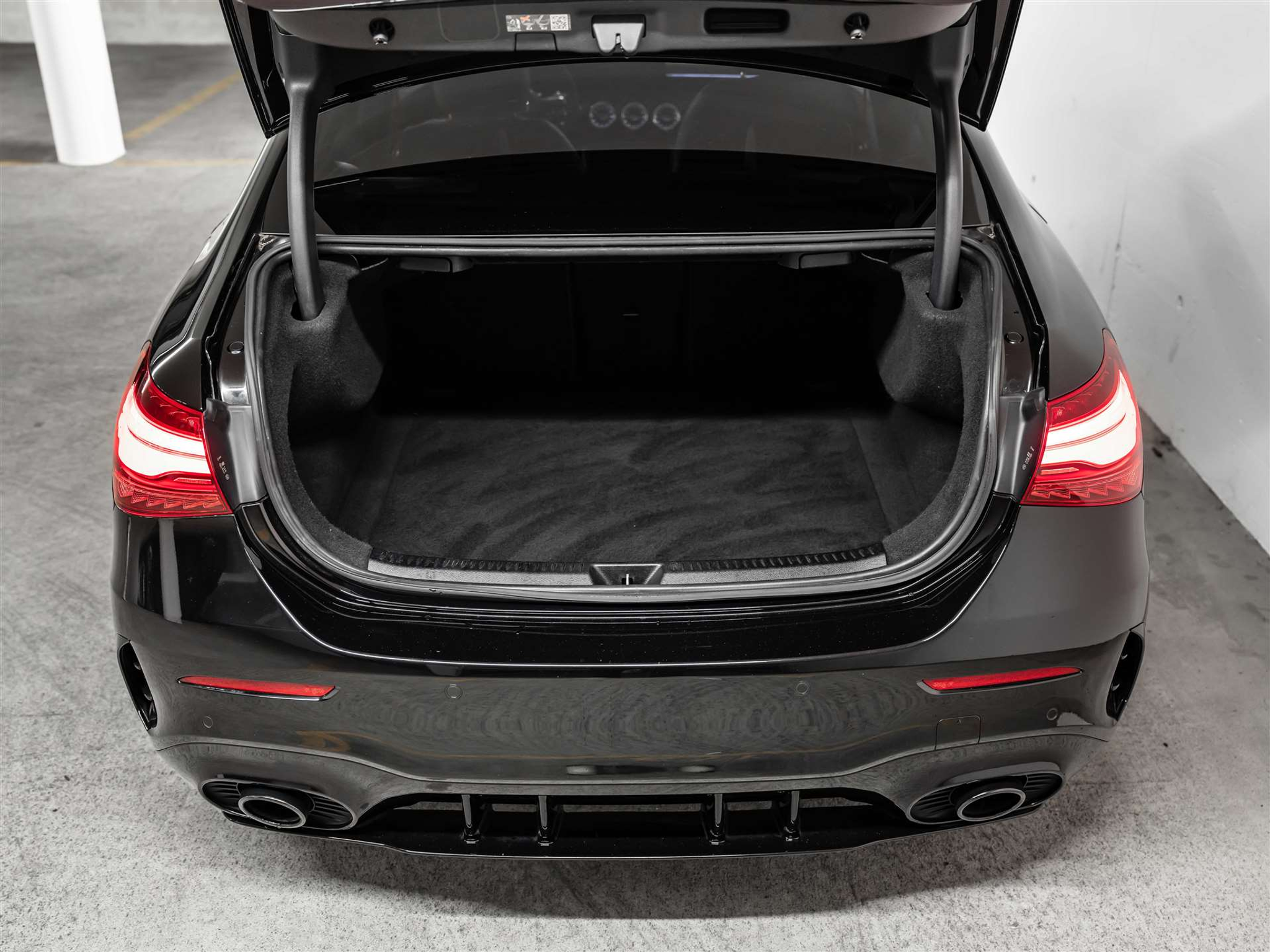 listing desktop thumbnail image 60