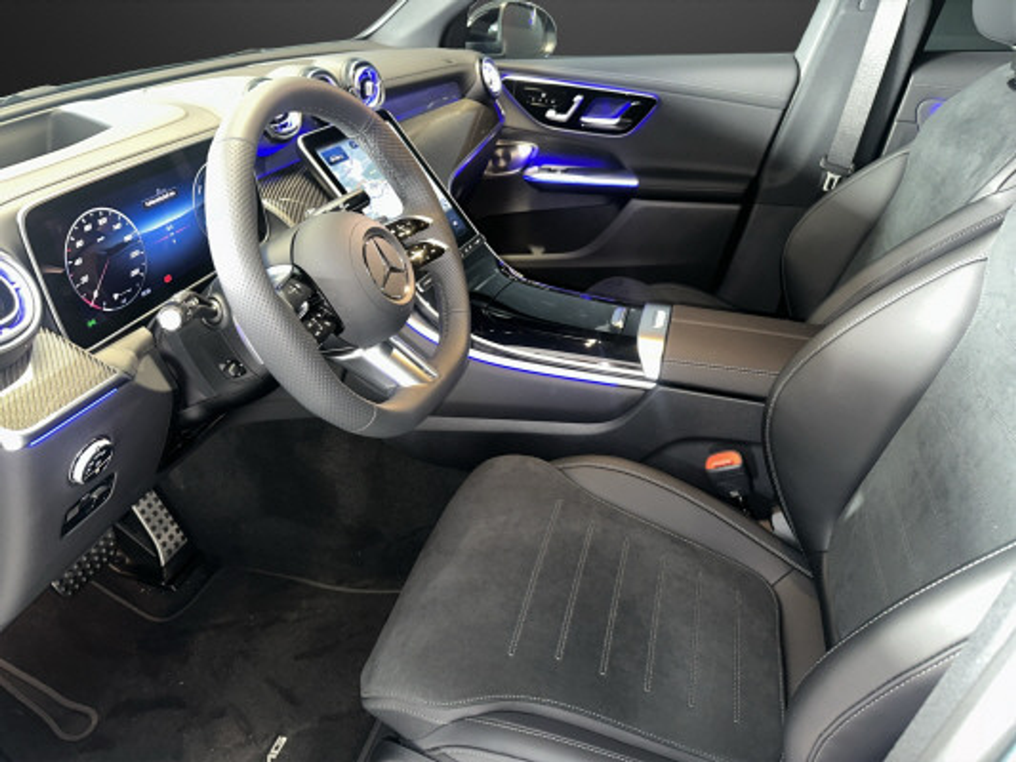 listing desktop thumbnail image 5