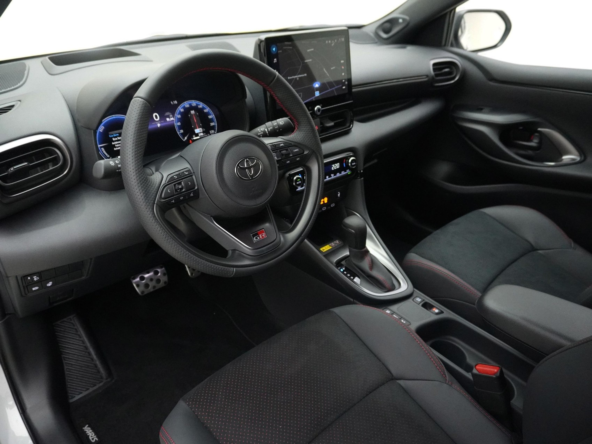 listing desktop thumbnail image 6