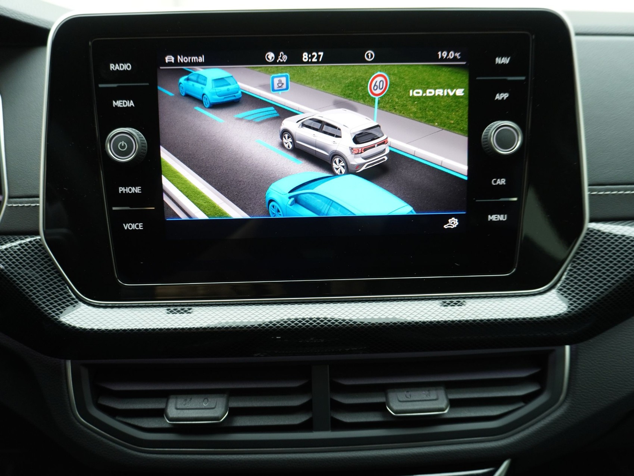 listing desktop thumbnail image 18