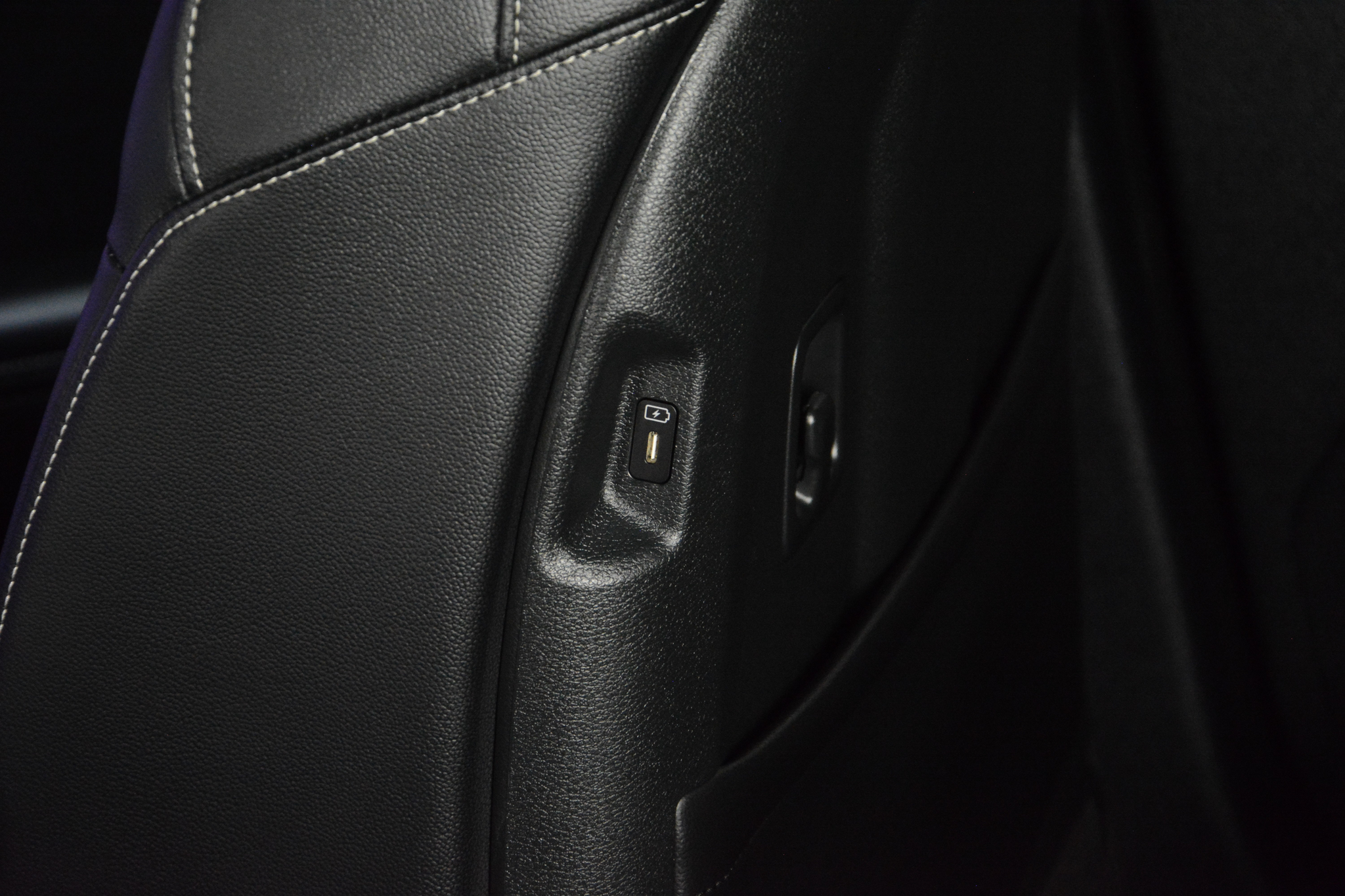 listing desktop thumbnail image 19