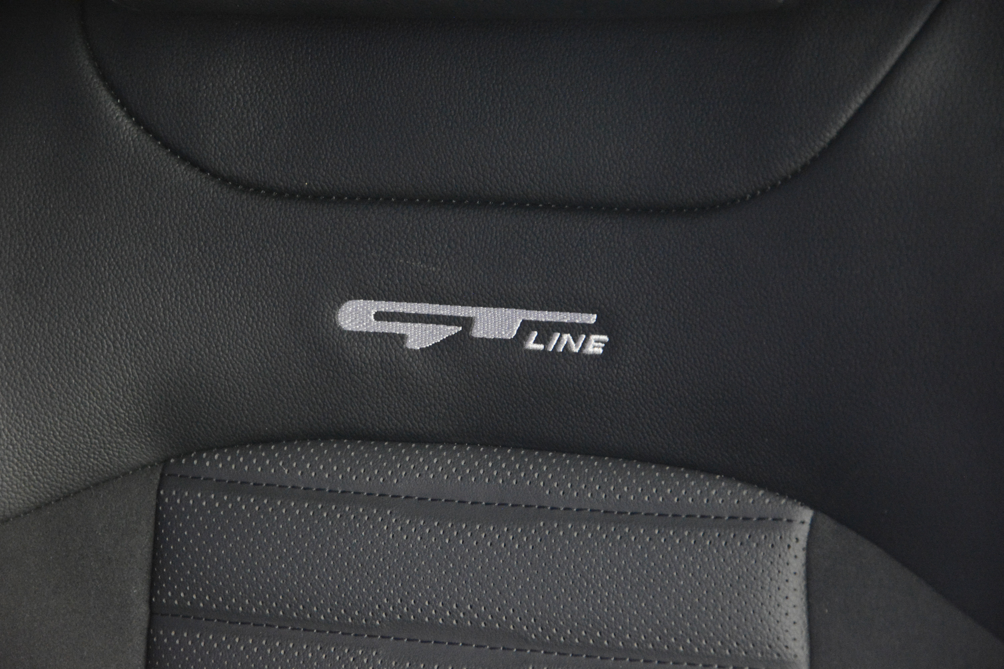 listing desktop thumbnail image 18