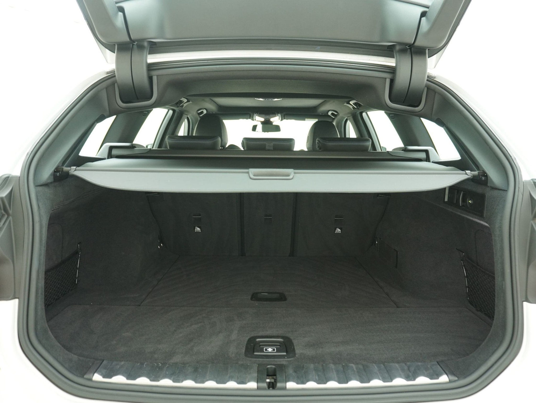 listing desktop thumbnail image 13