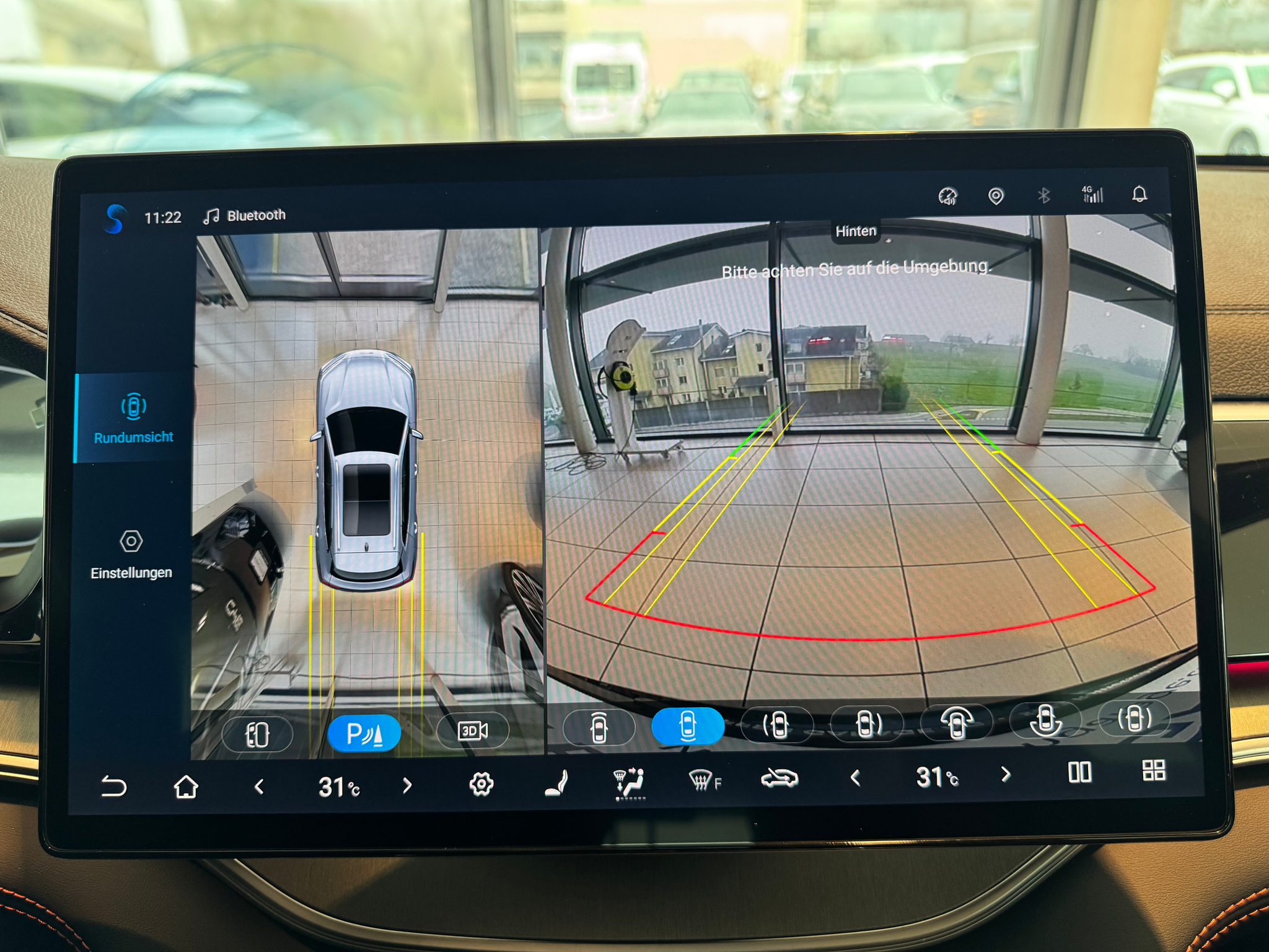 listing desktop thumbnail image 25