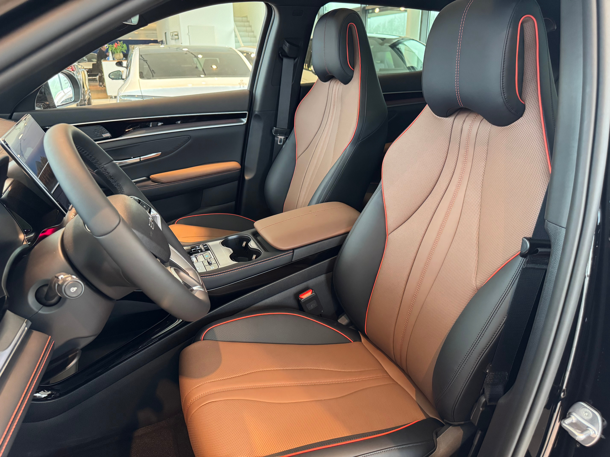 listing desktop thumbnail image 11