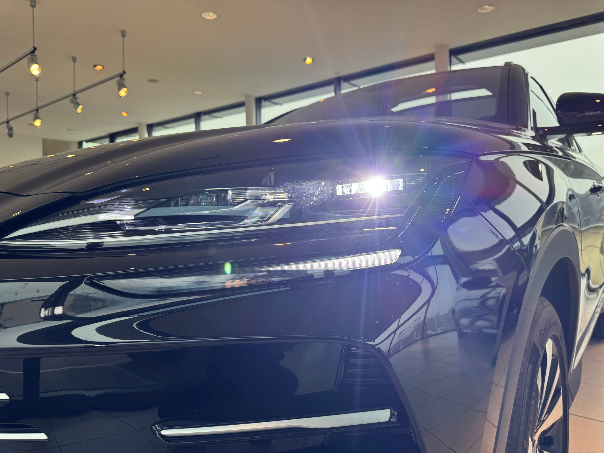 listing desktop thumbnail image 30