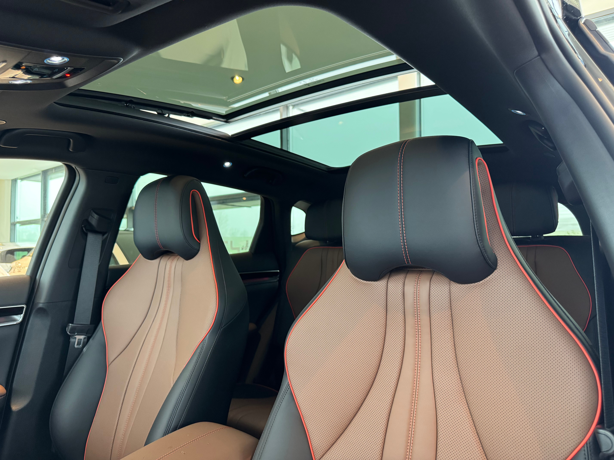 listing desktop thumbnail image 12