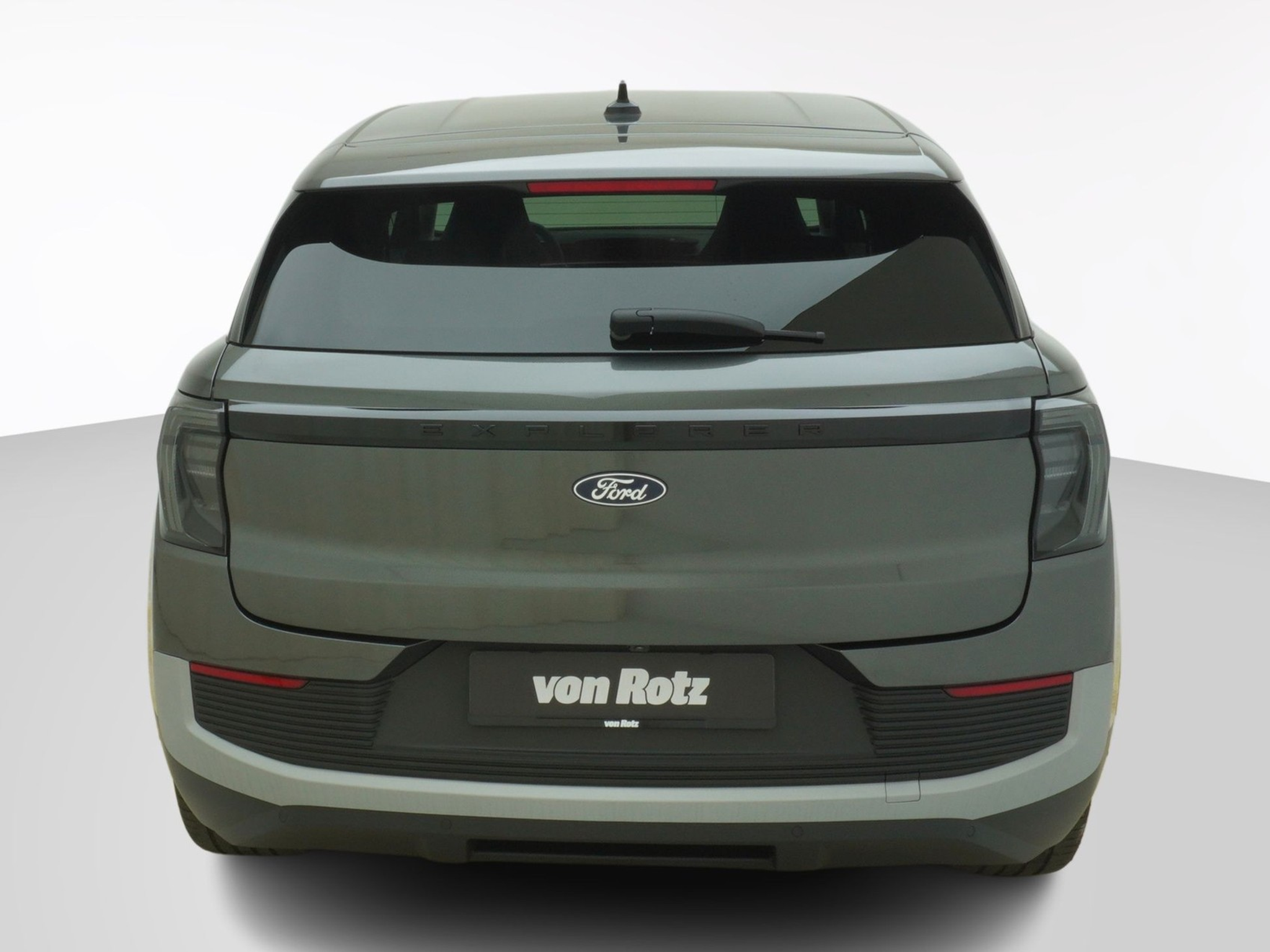 listing desktop thumbnail image 3