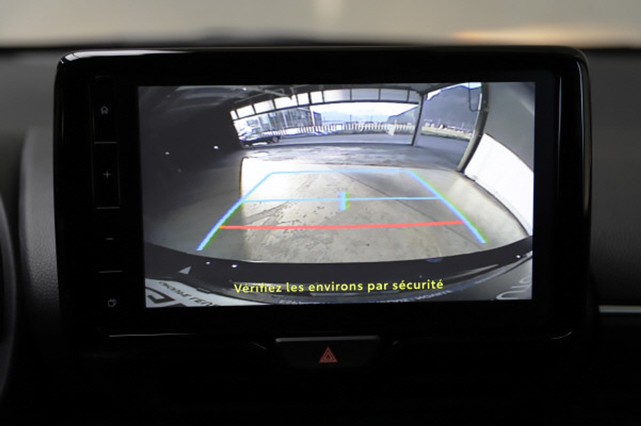 listing desktop thumbnail image 14