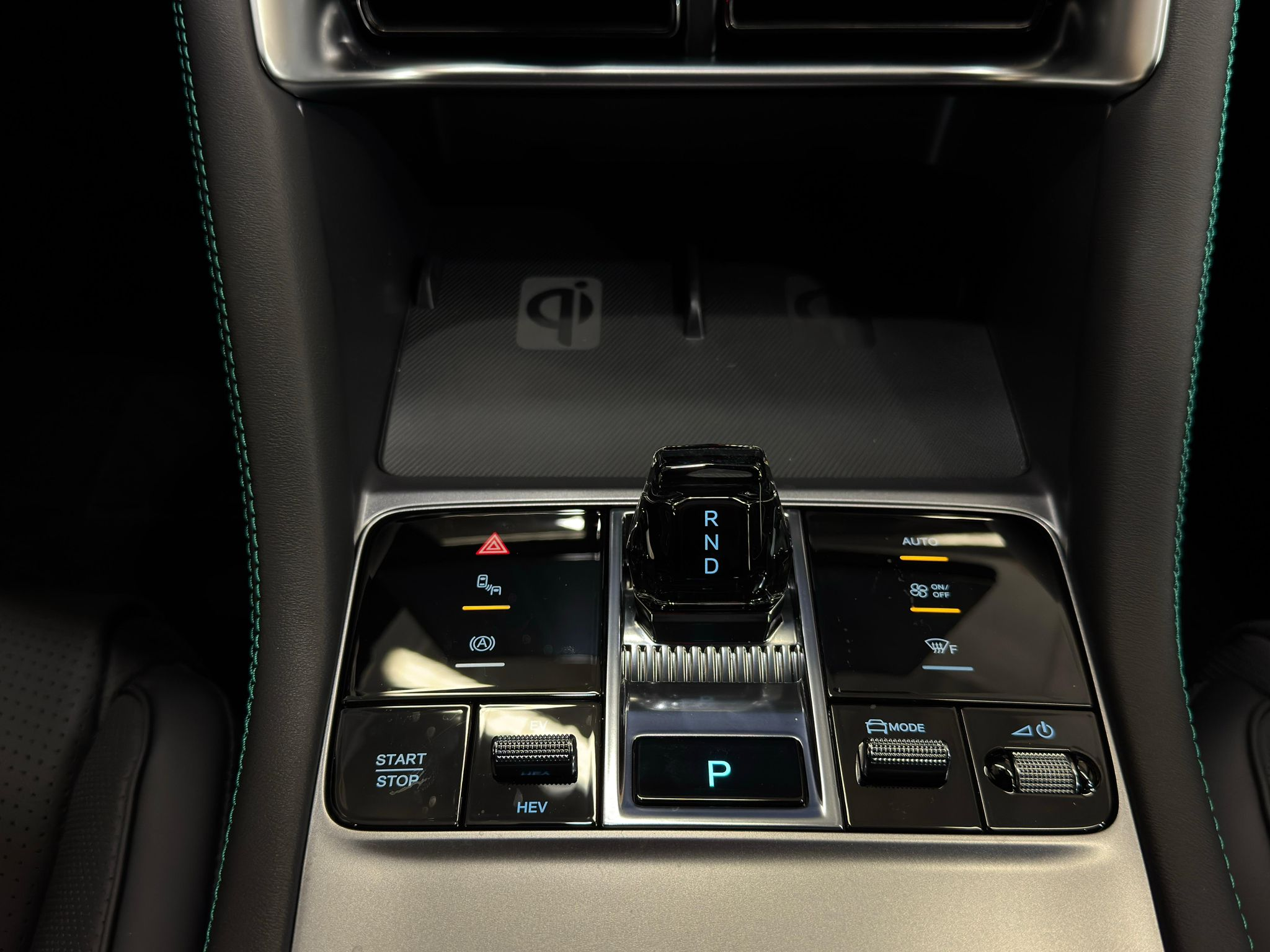 listing desktop thumbnail image 16