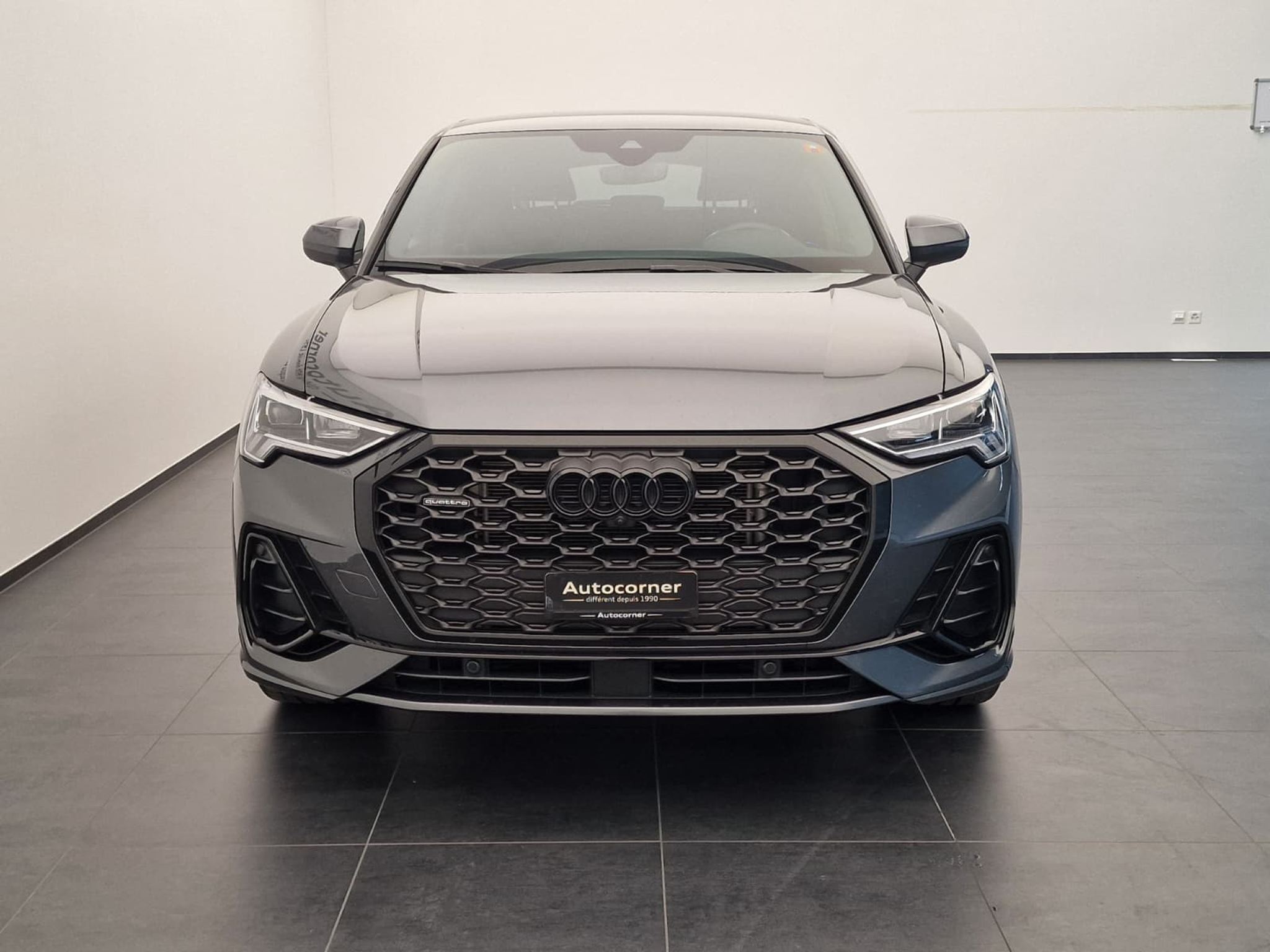 listing desktop thumbnail image 3