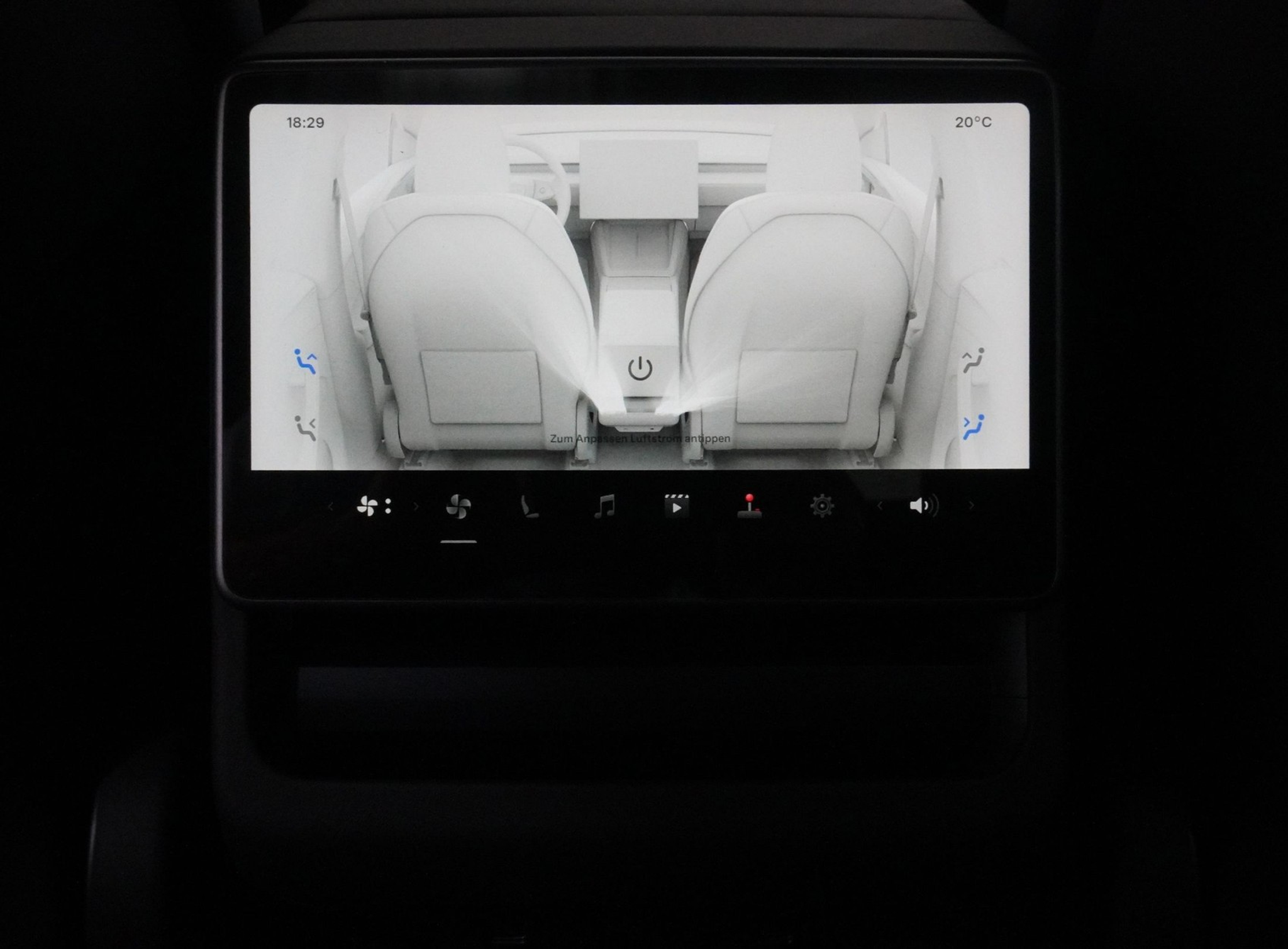 listing desktop thumbnail image 25