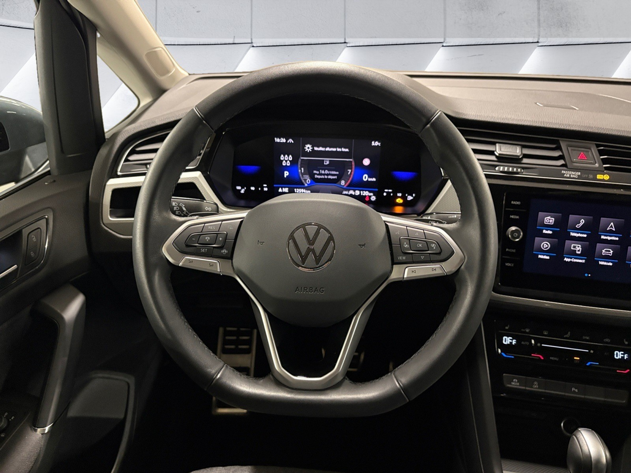 listing desktop thumbnail image 9