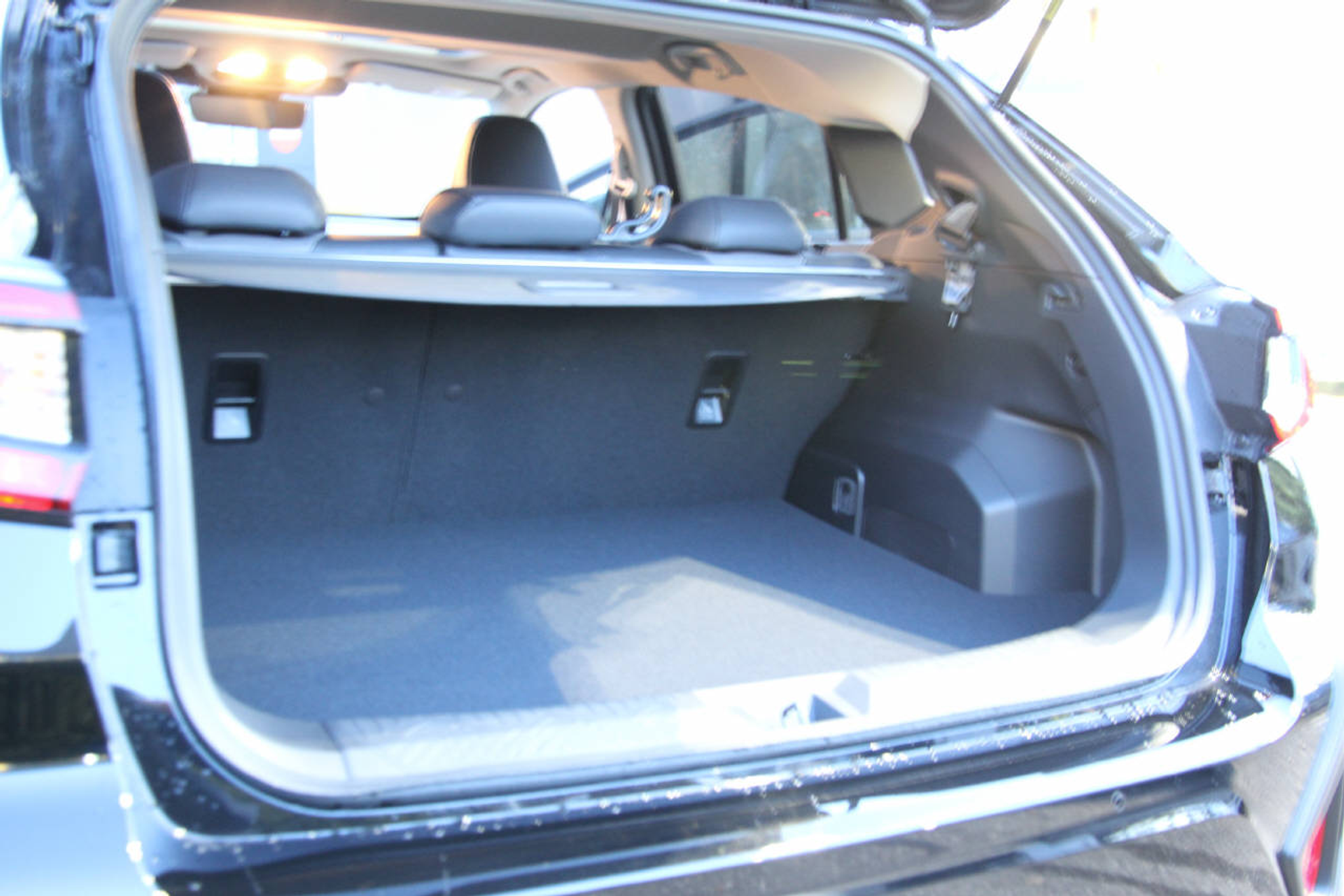 listing desktop thumbnail image 5