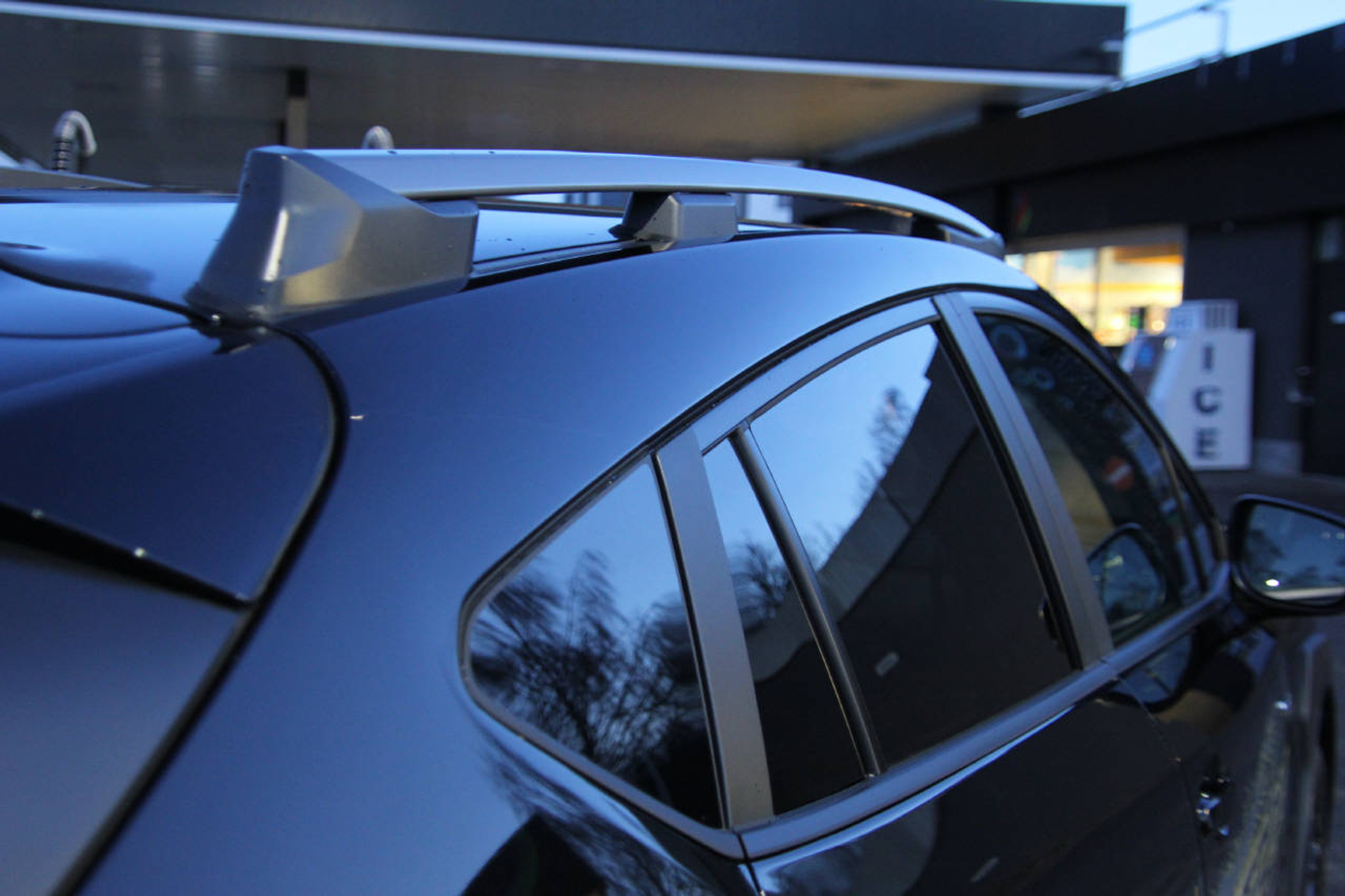 listing desktop thumbnail image 13