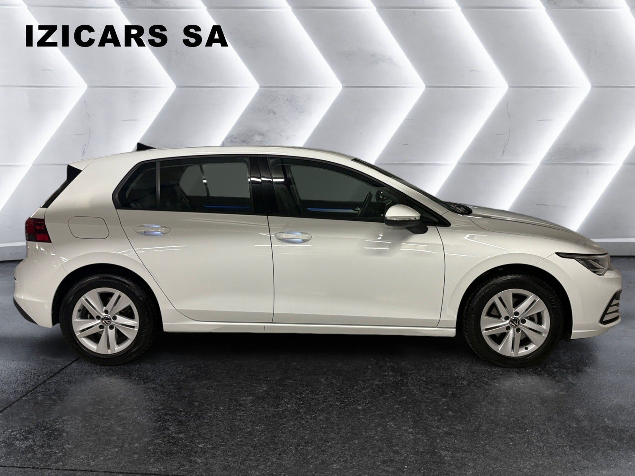 listing desktop thumbnail image 8