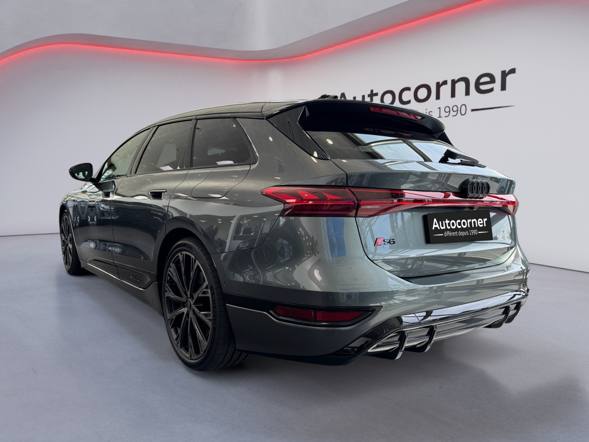 listing desktop thumbnail image 2