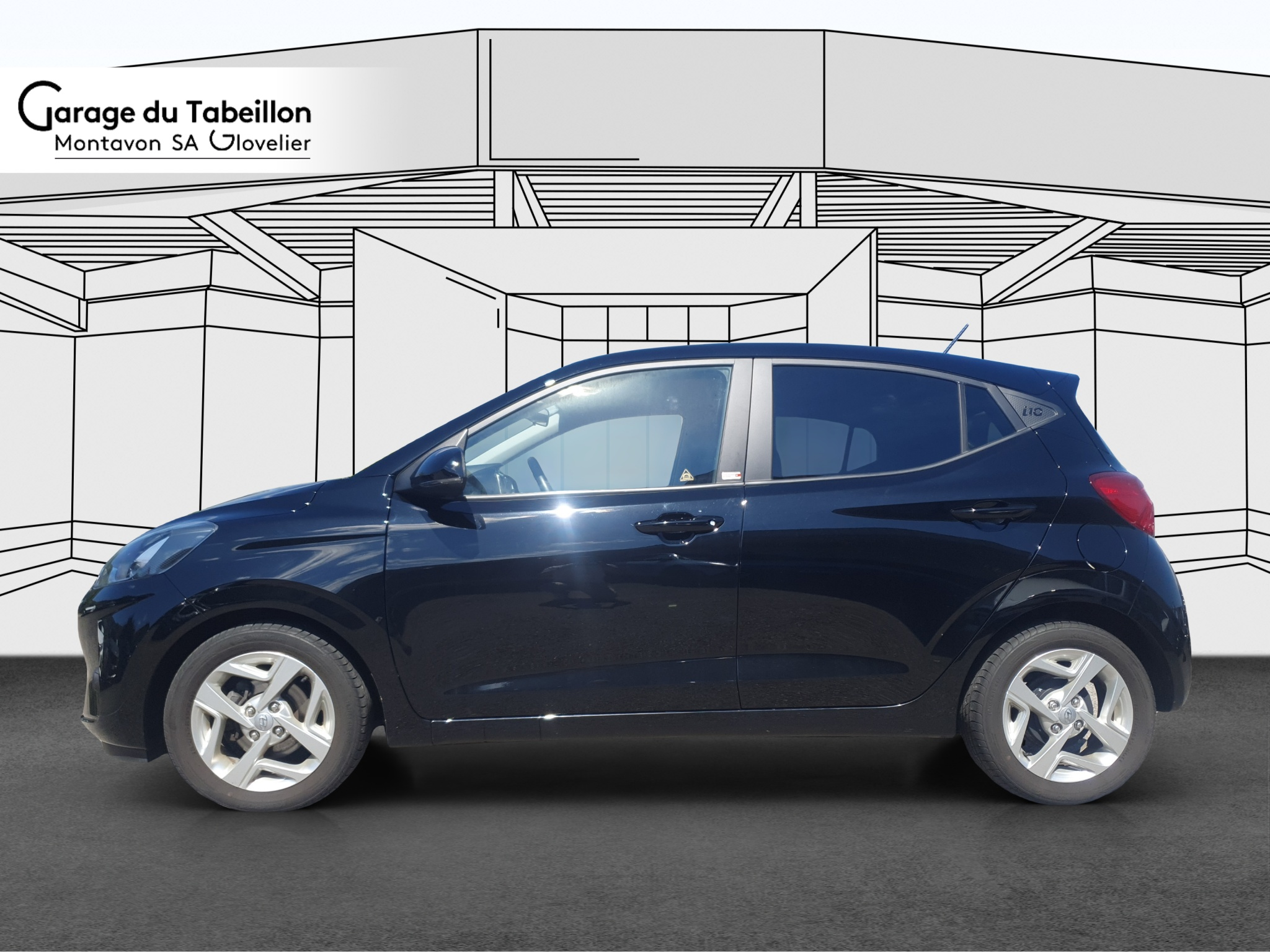 listing desktop thumbnail image 1