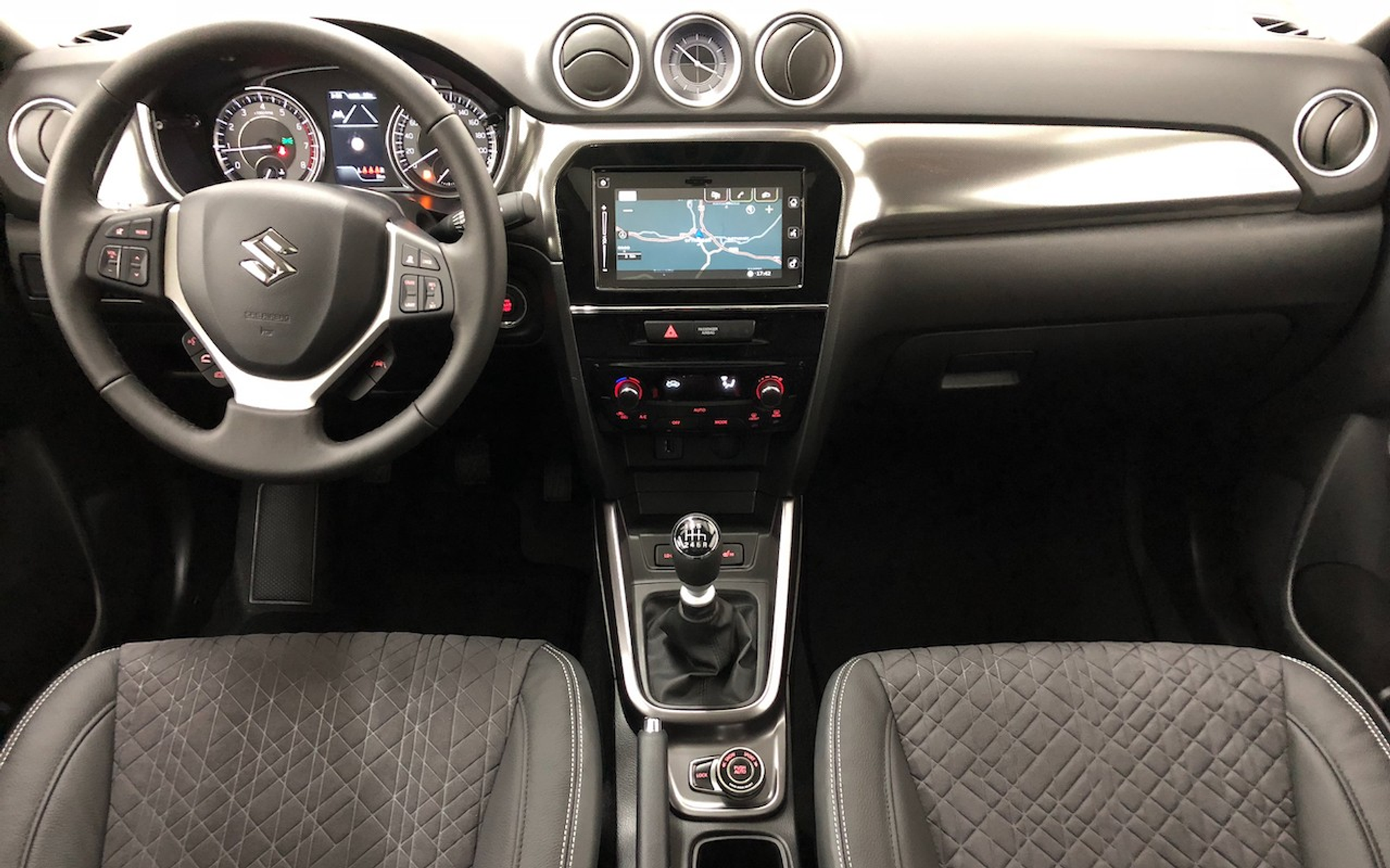 listing desktop thumbnail image 11