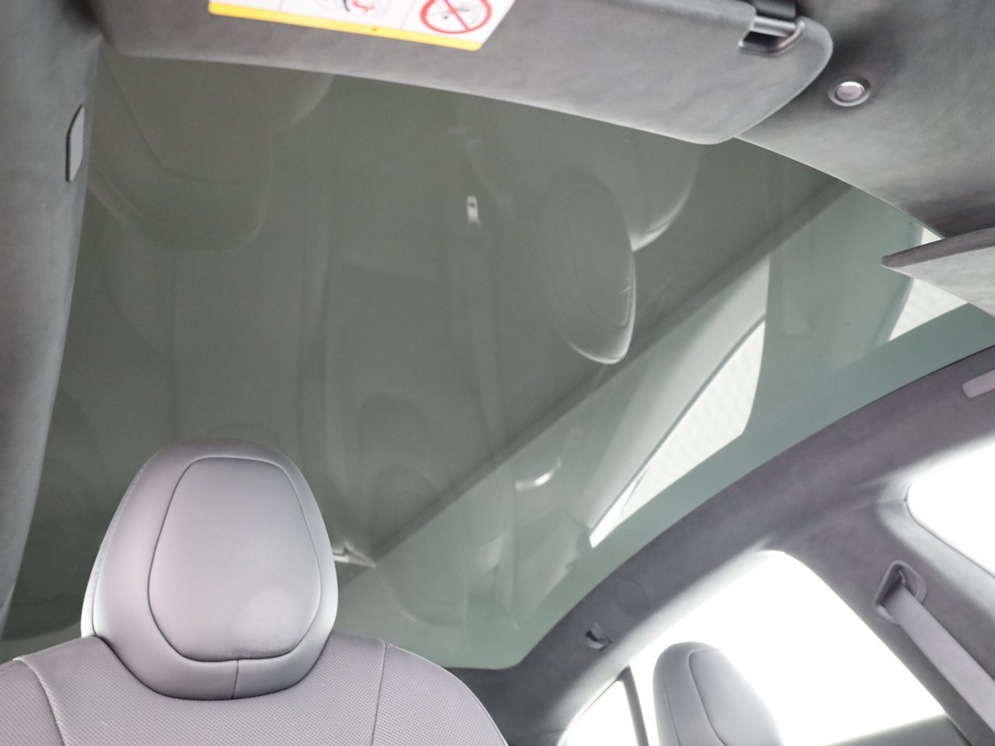 listing desktop thumbnail image 11