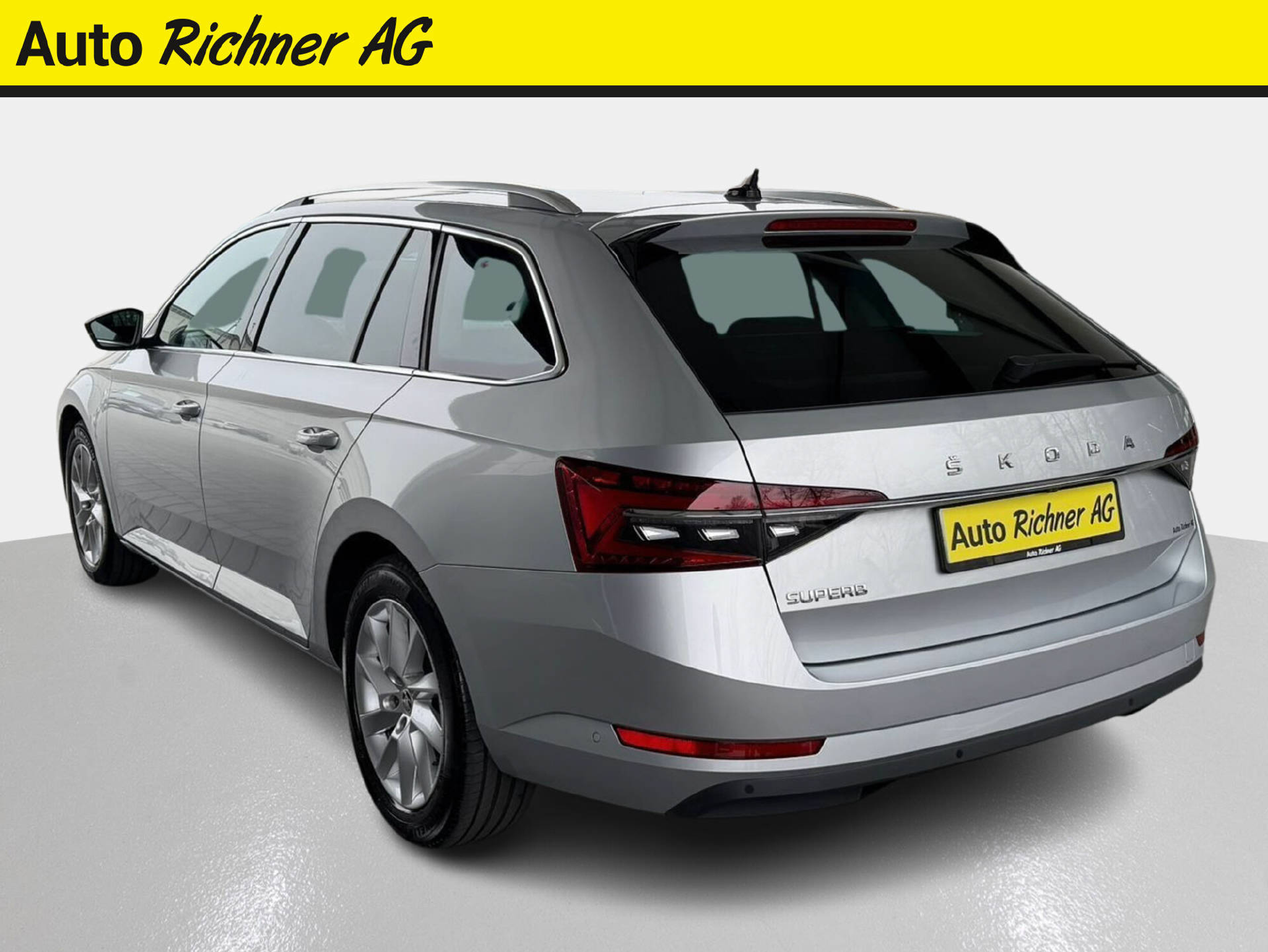 listing desktop thumbnail image 4