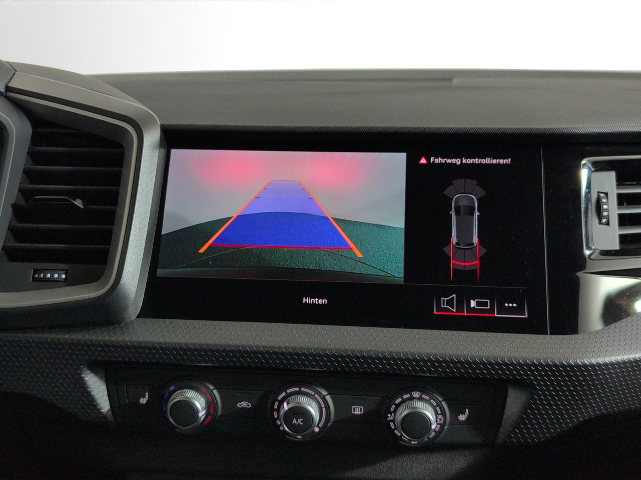 listing desktop thumbnail image 12