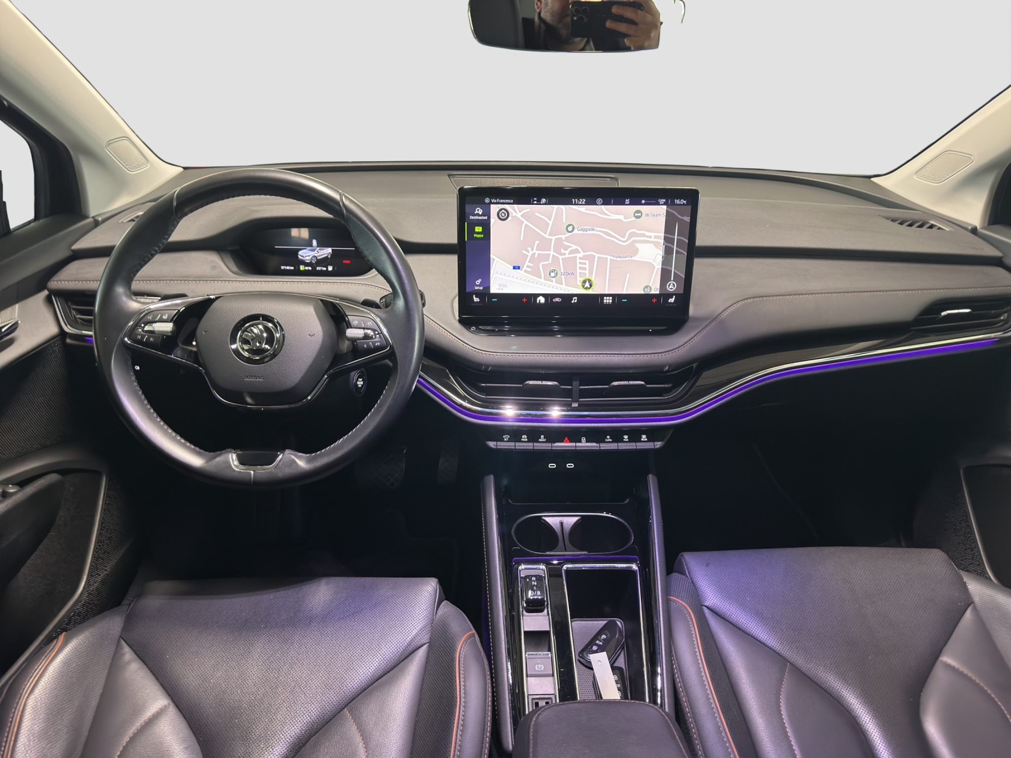 listing desktop thumbnail image 8